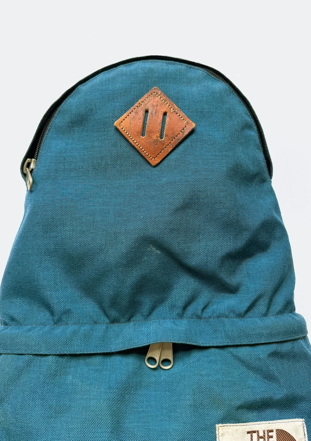 turq_the_north_face_backpack_04.jpg