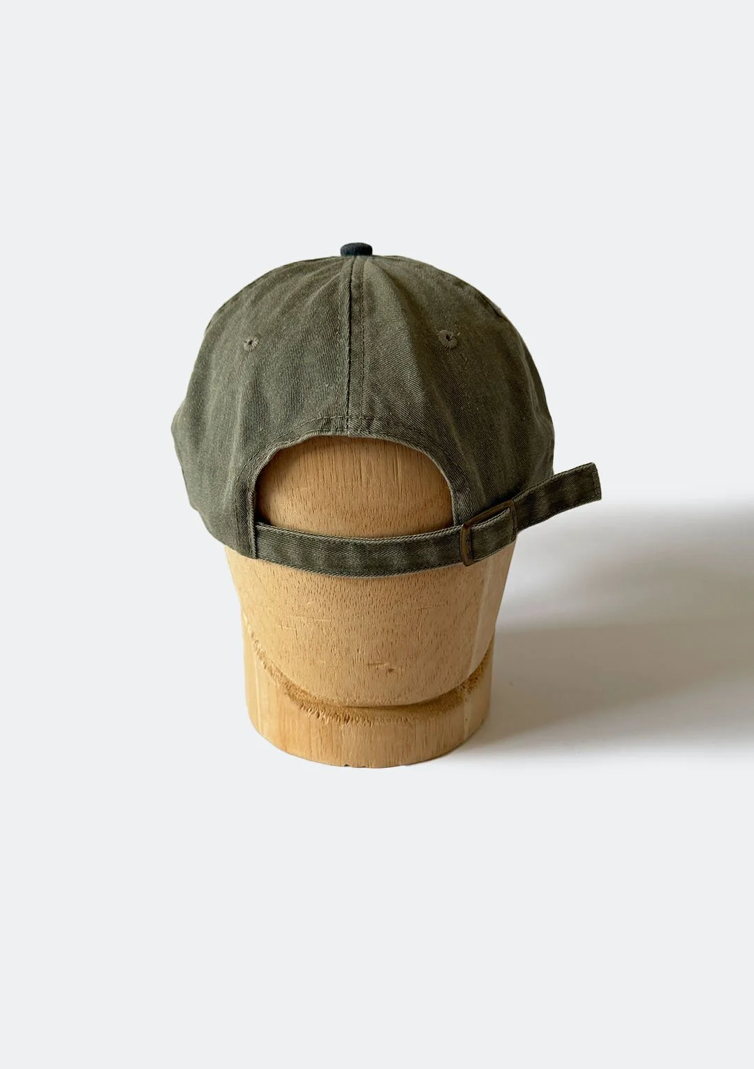 cowboy_bar_hat_02.jpg