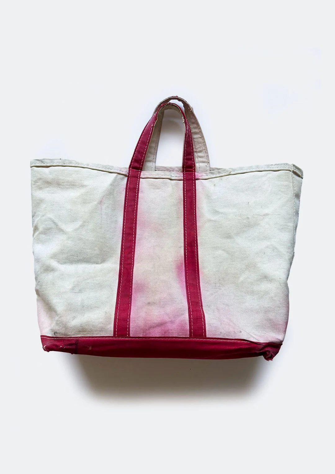 red_ll_bean_boat_tote_01.jpg