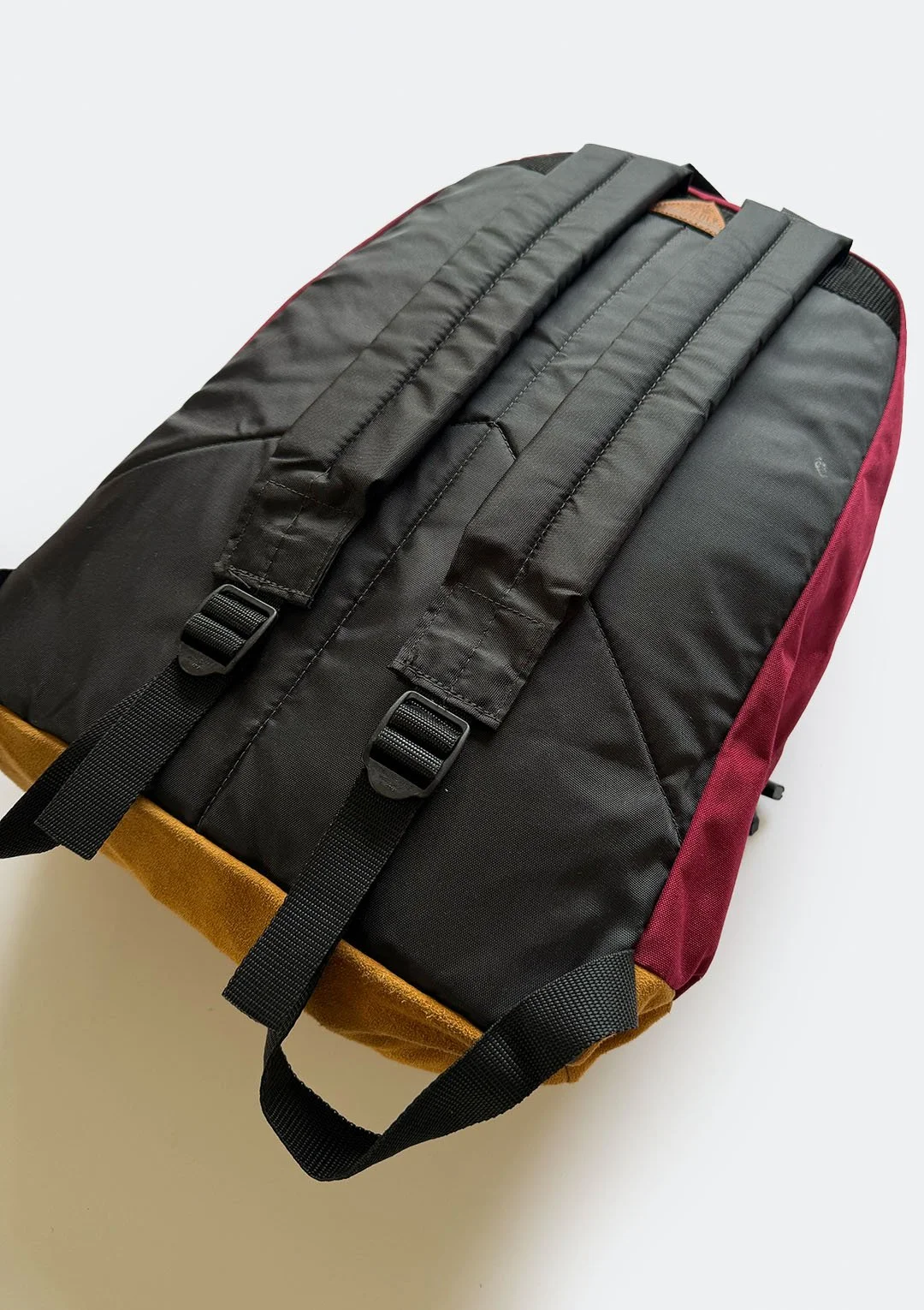 outdoor_products_red_backpack_09.jpg