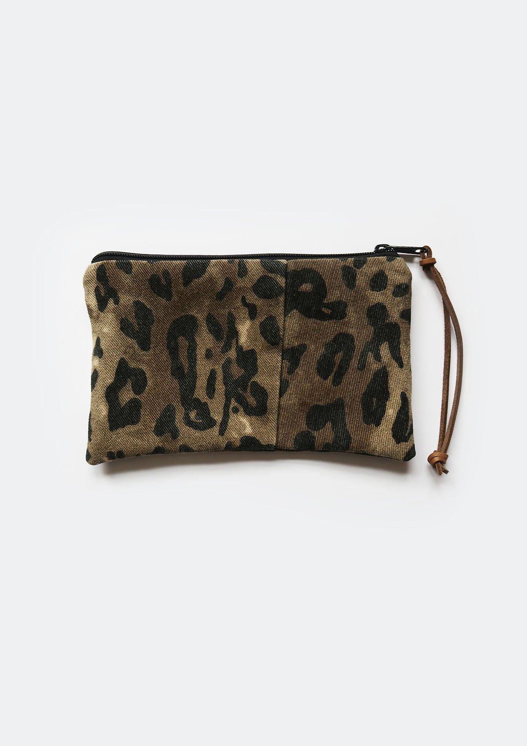 eye_bagz_leopard_02.jpg