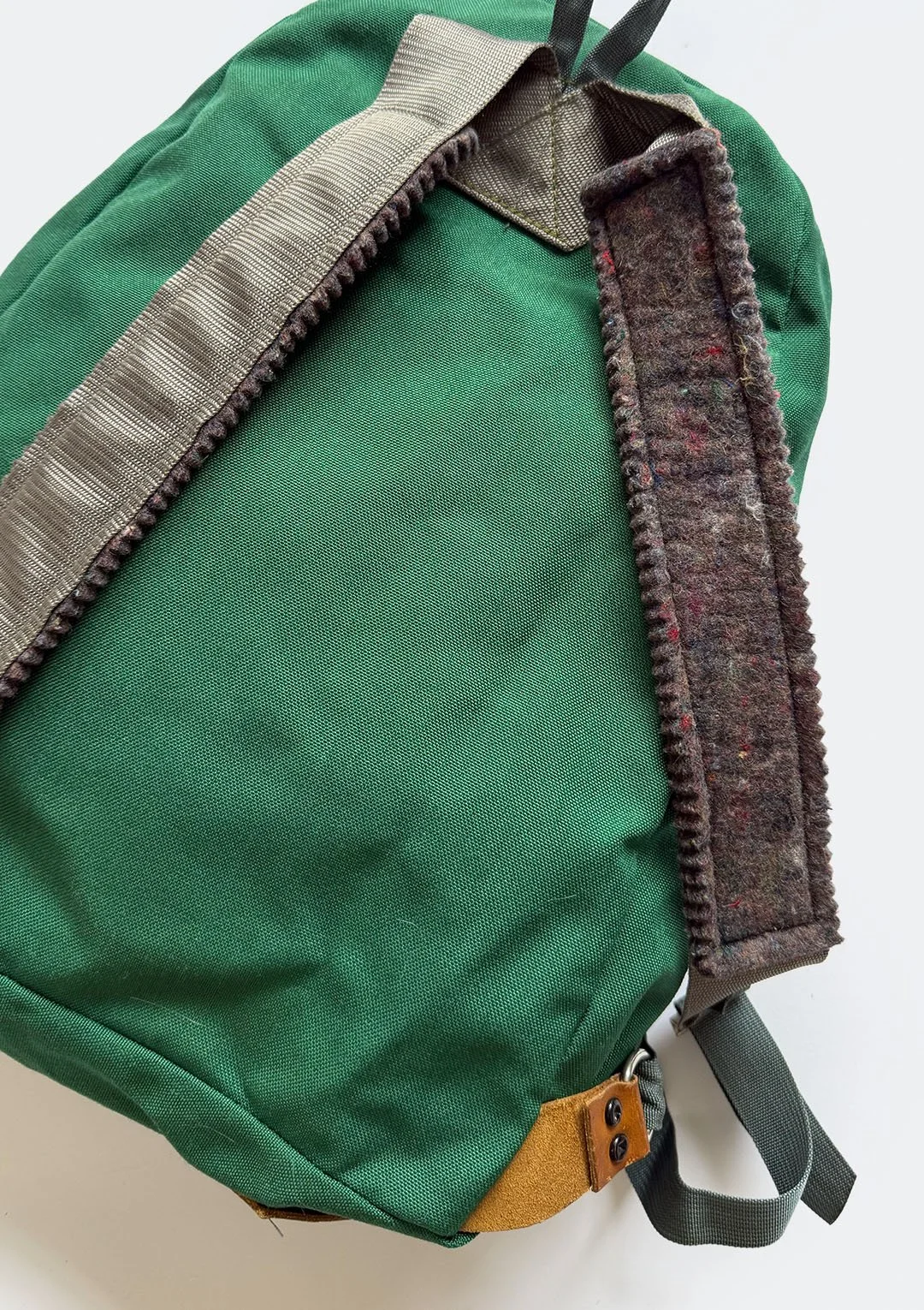 green_sierra_designs_daypack_11.jpg
