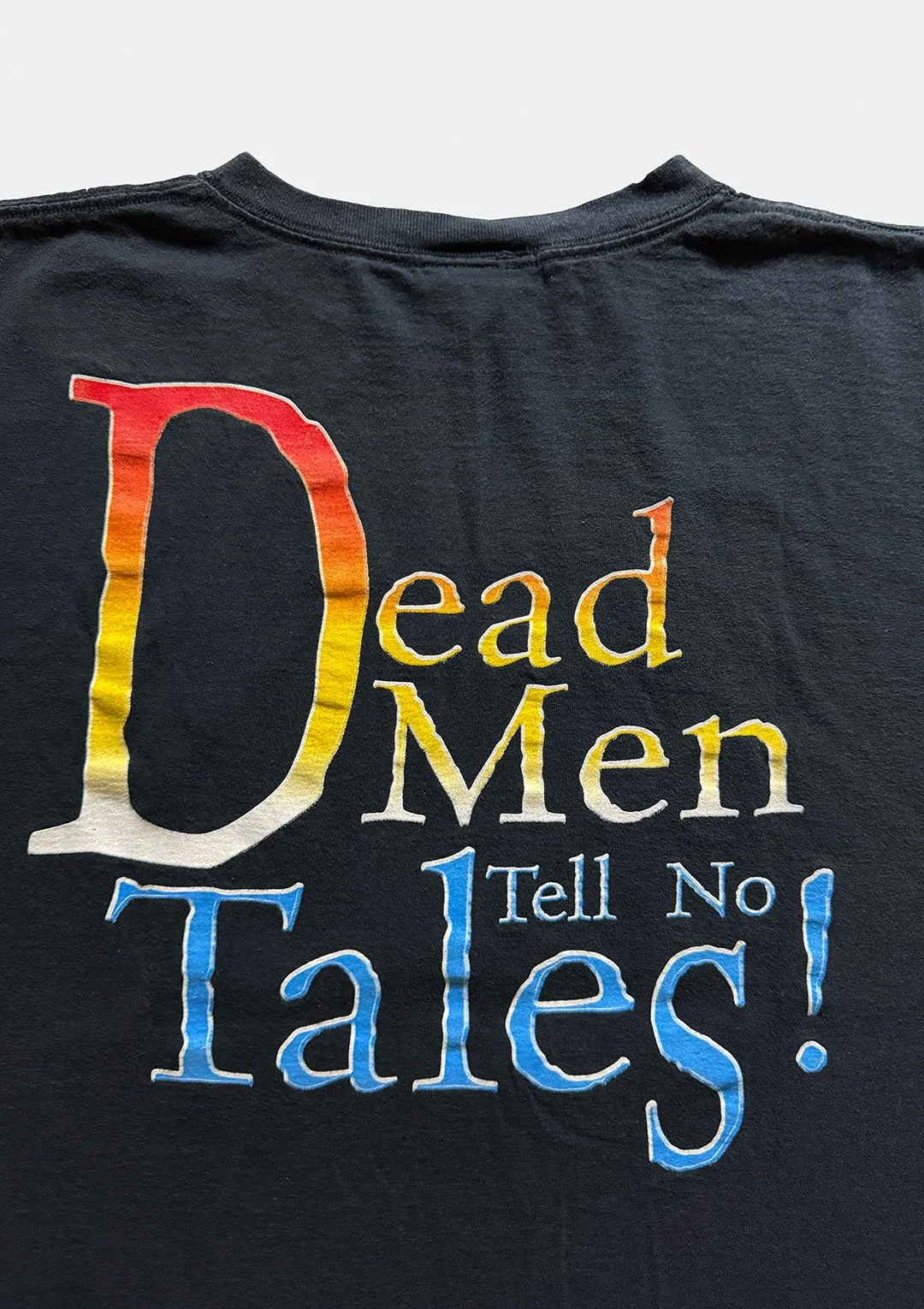 pirates_caribbean_tshirt_07.jpg