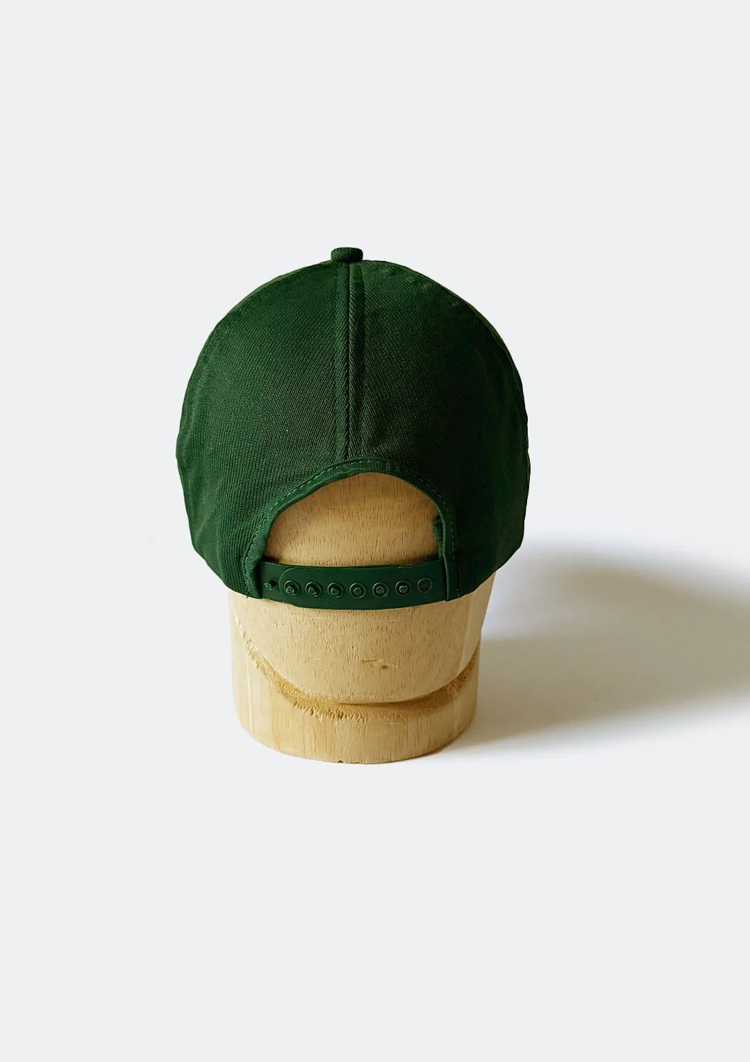 magnolia_green_hat_02.jpg