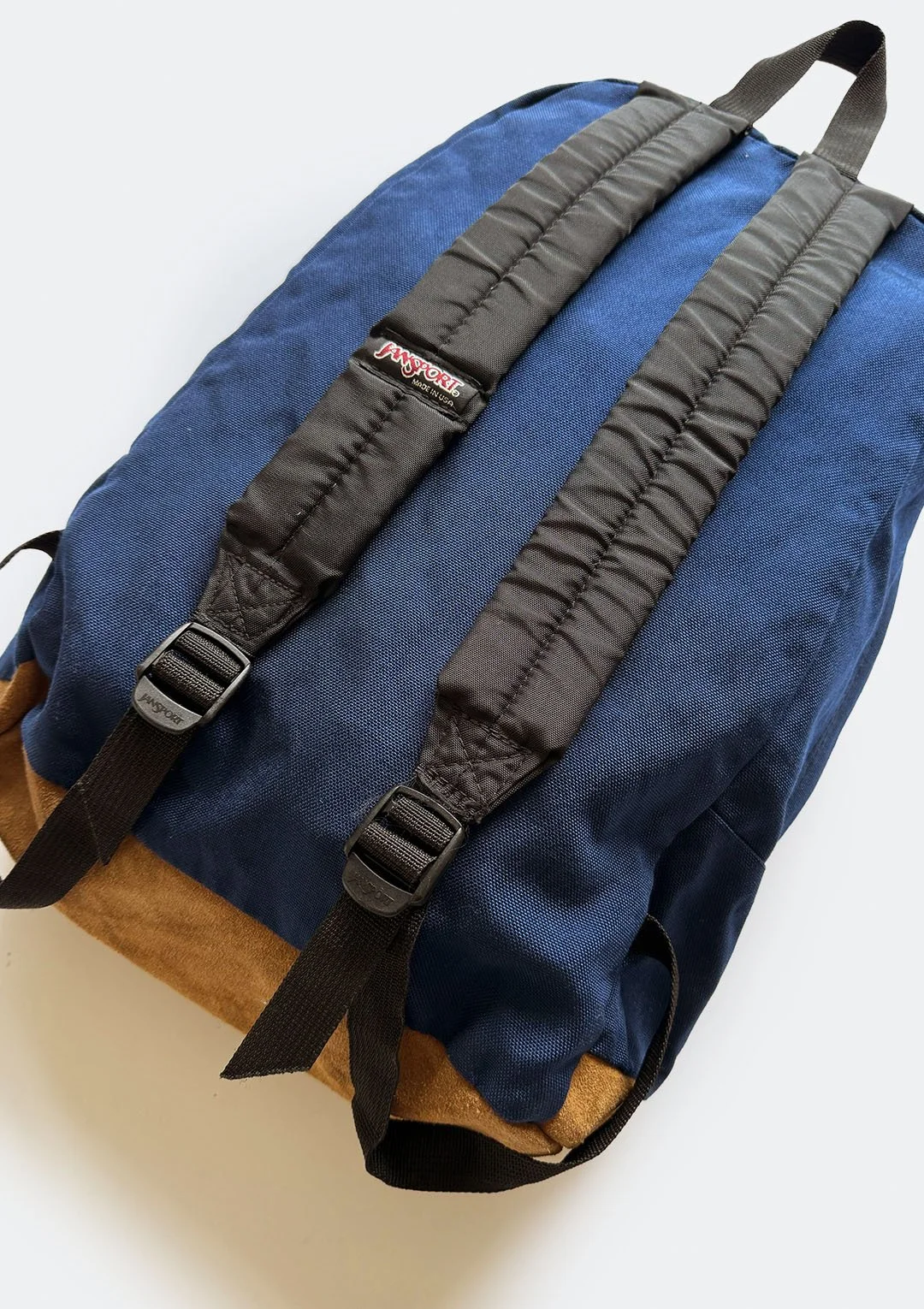 navy_jansport_backpack_10.jpg