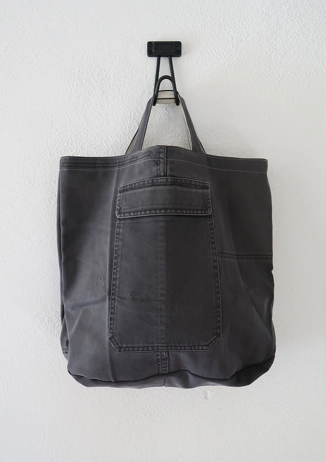 tote_007_back.jpg