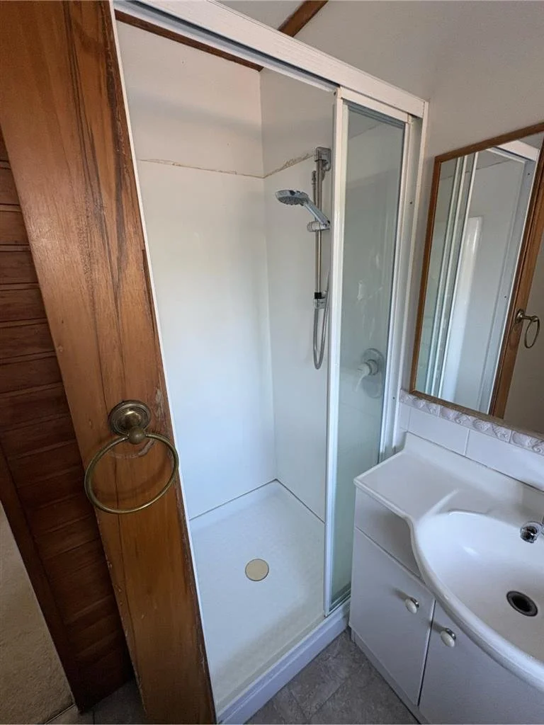 057-Bathroom 9.jpg