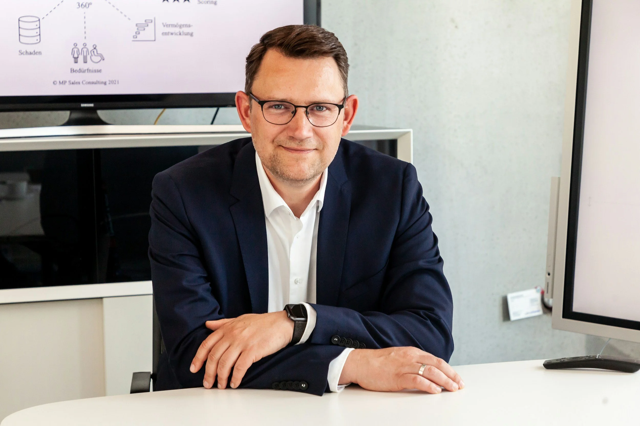 How to Scale Your E-Commerce Business Using Google &amp; Meta Ads