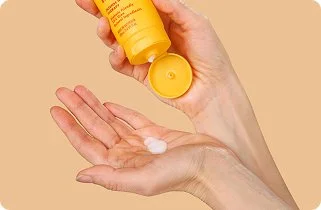 Bondi Heels is a non-greasy formula easy to apply.