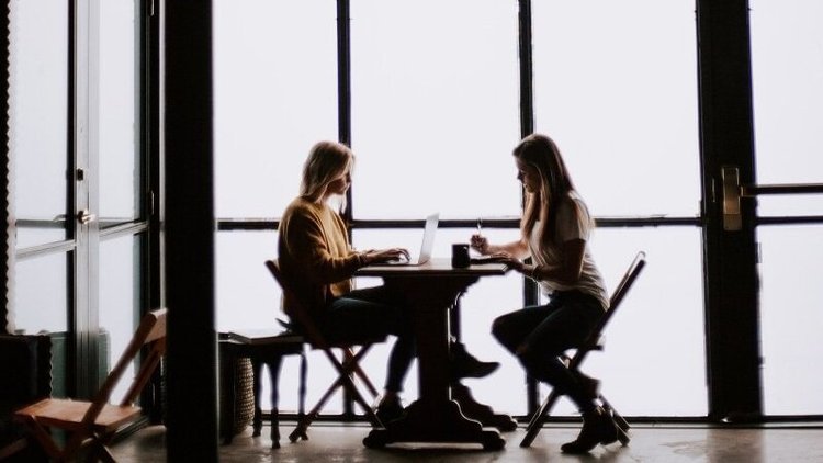 6 Ways to Show Up for a Meeting