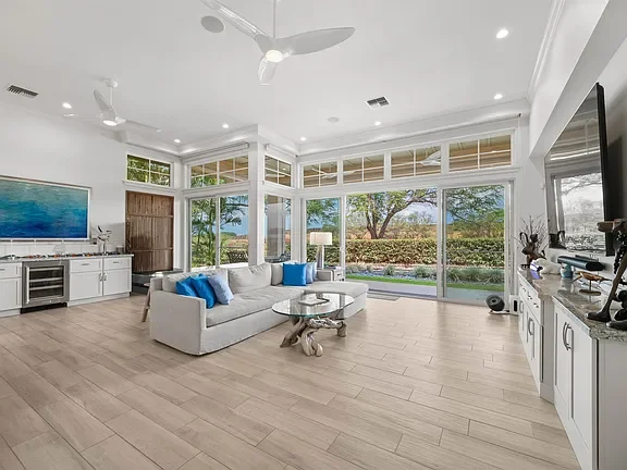 Spacious living room in Unit 68