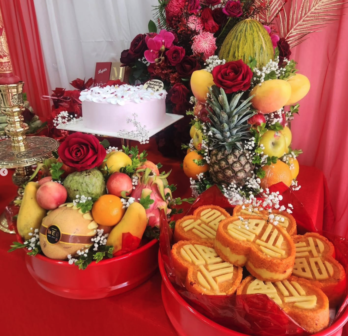 What Is a Mâm Quả?