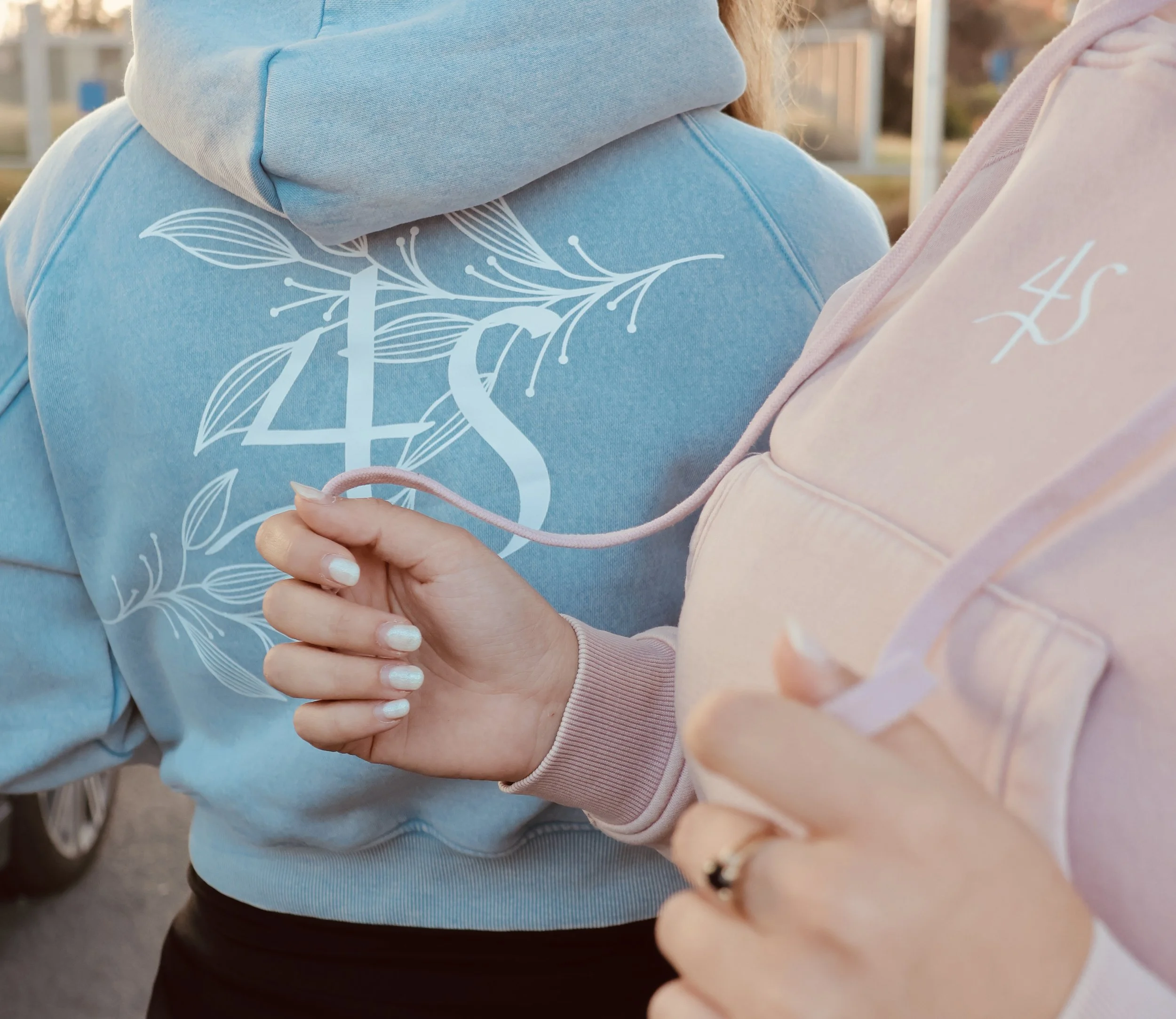 Women's Cropped Hoodie