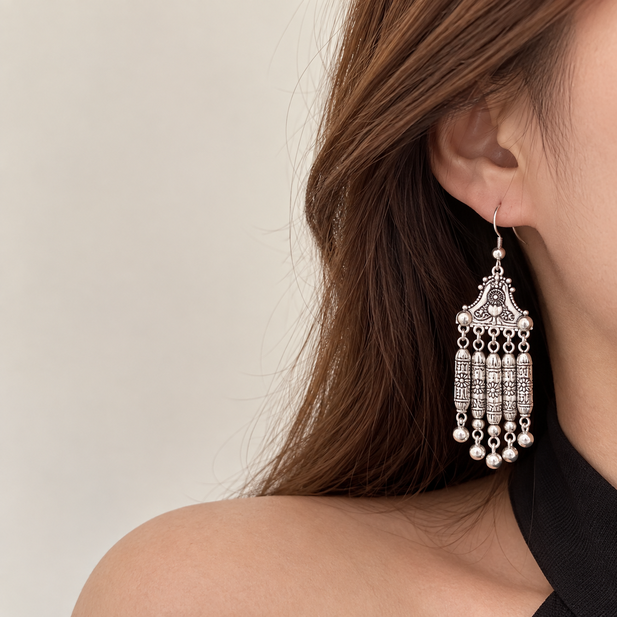 Heritage Earrings — Style LQ138
