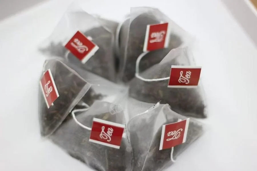 三角茶包 / Pyramid tea sachets
