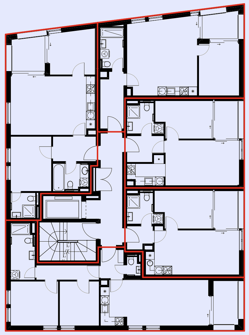 Pôdorys bytového domu s viacerými bytmi, na ktorom sú spálne, kúpeľne, kuchyne a spoločné priestory vyznačené čiernou a červenou farbou.
