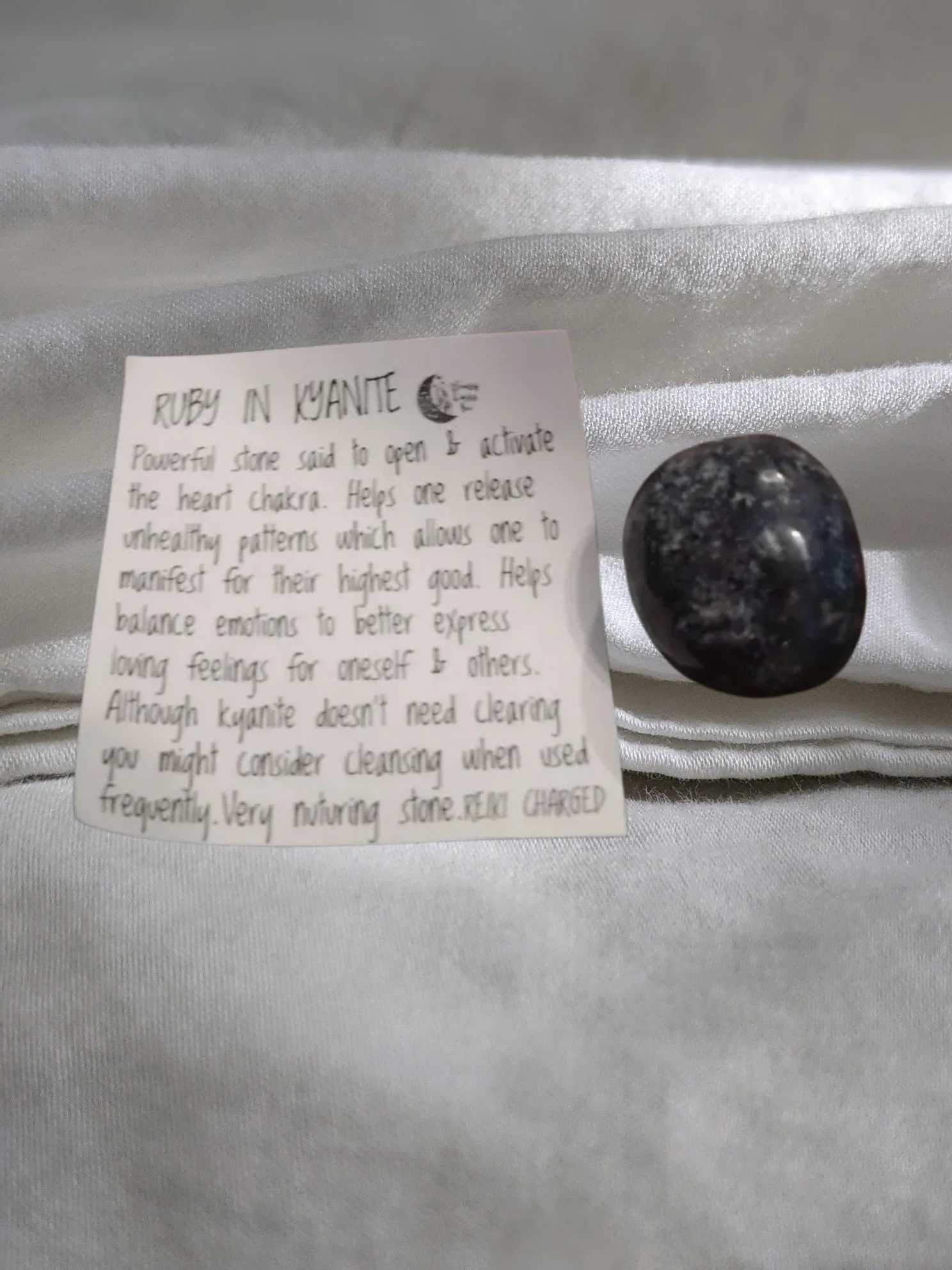 Ruby in Kyanite – Grounding, Courage, Balance