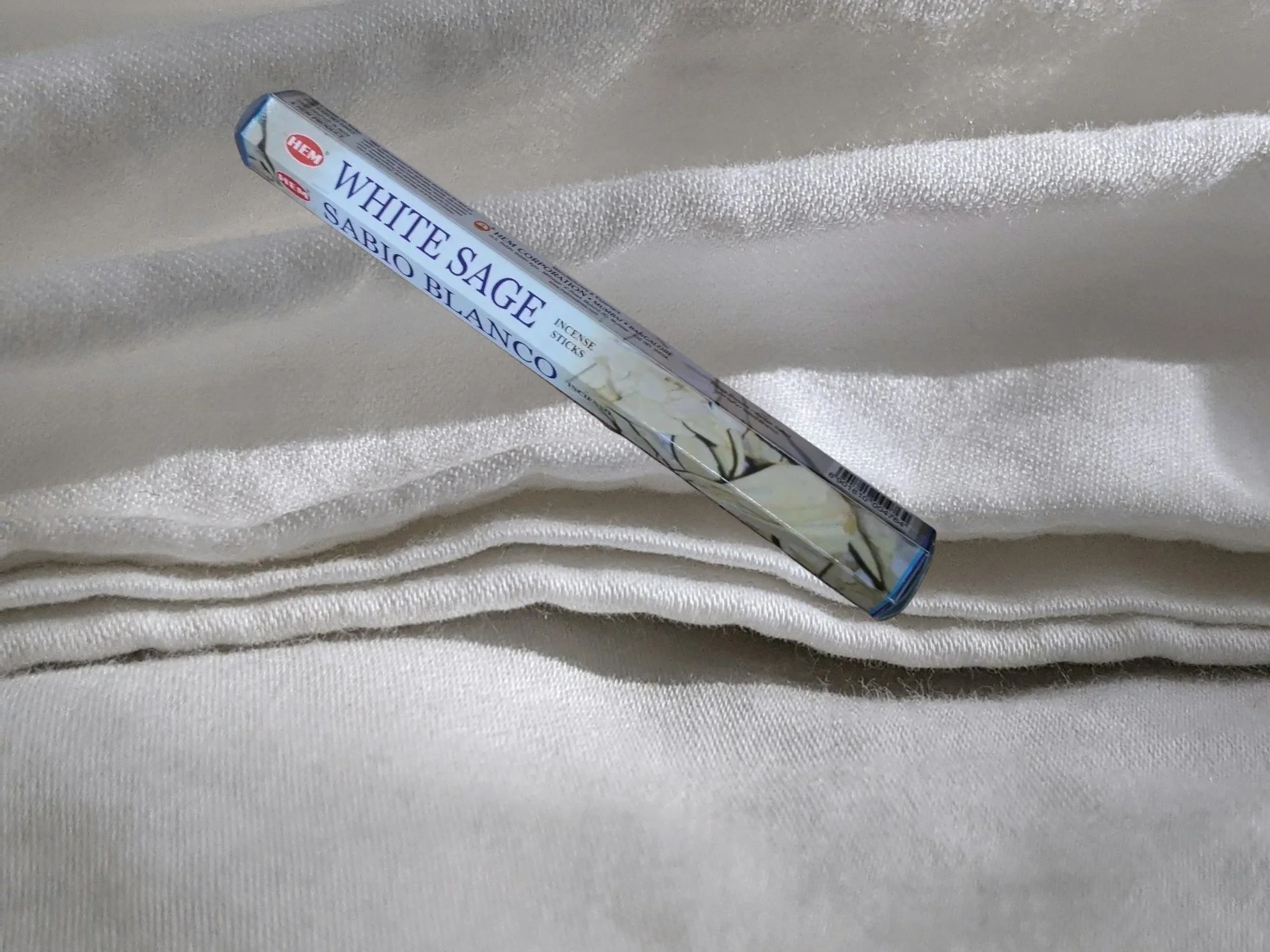 🌿✨ WHITE SAGE INCENSE ✨🌿 🌱 Cleansing • Protection • Spiritual Clarity 🔮