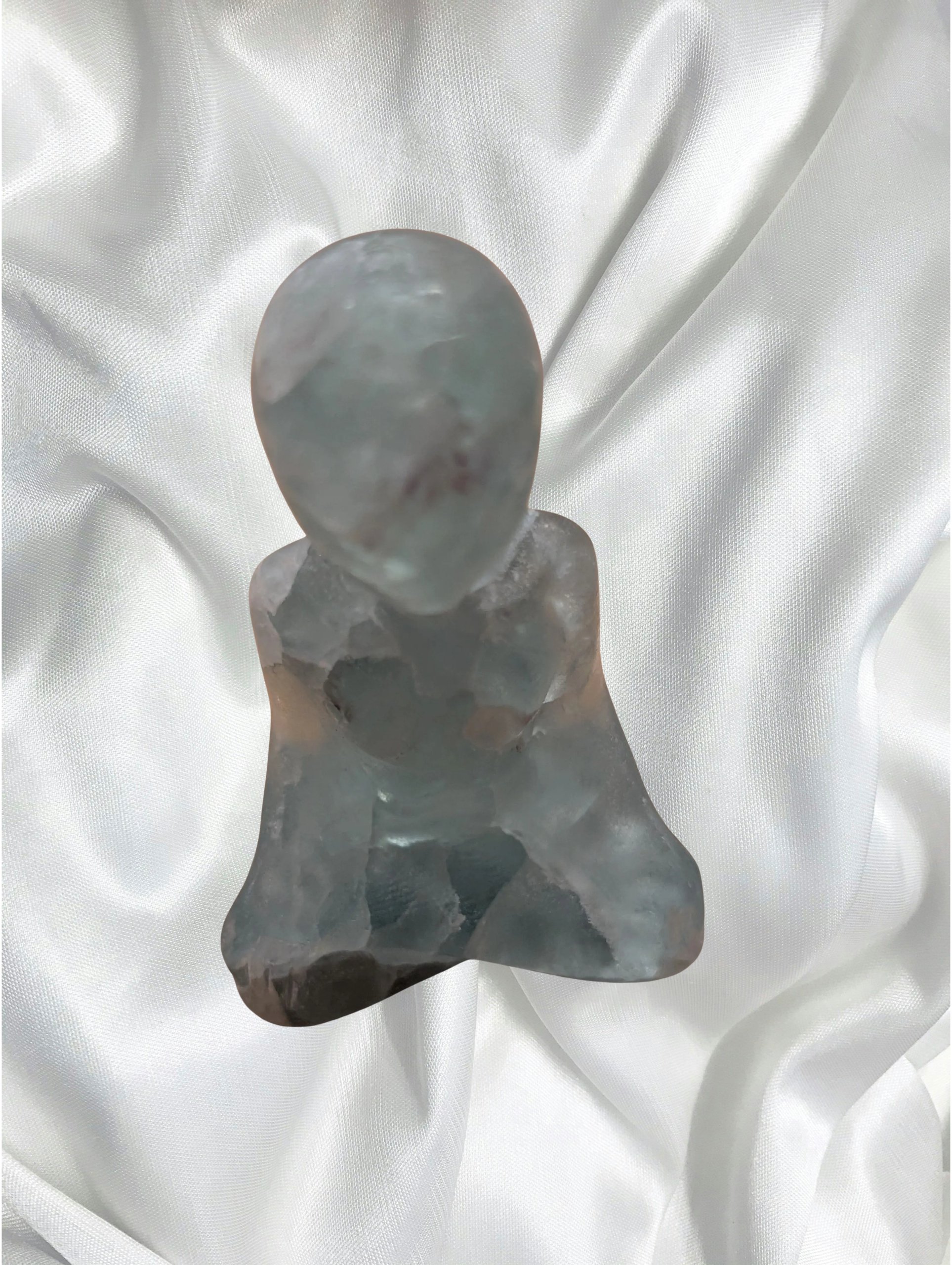 👽Fluorite Zen Alien Carving – 2” Clarity & Focus Figure