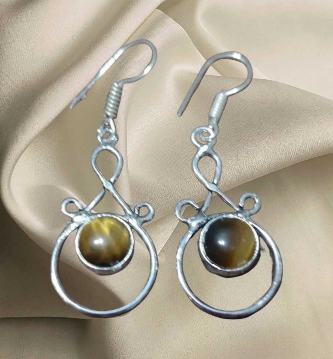 Tiger’s Eye Link Circle Silver Earrings 🐅✨