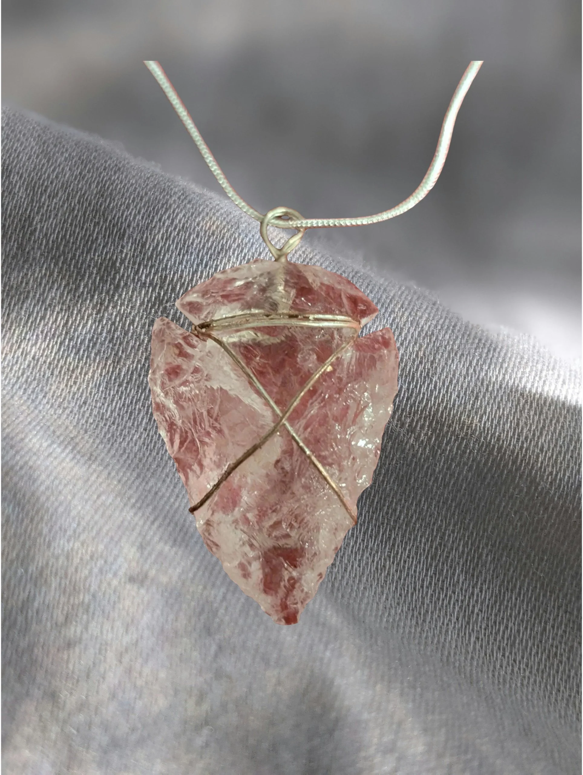 🤍 Clear Quartz Wire-Wrapped Arrowhead Pendant Necklace  ✨ Clarity • Courage • Energetic Balance