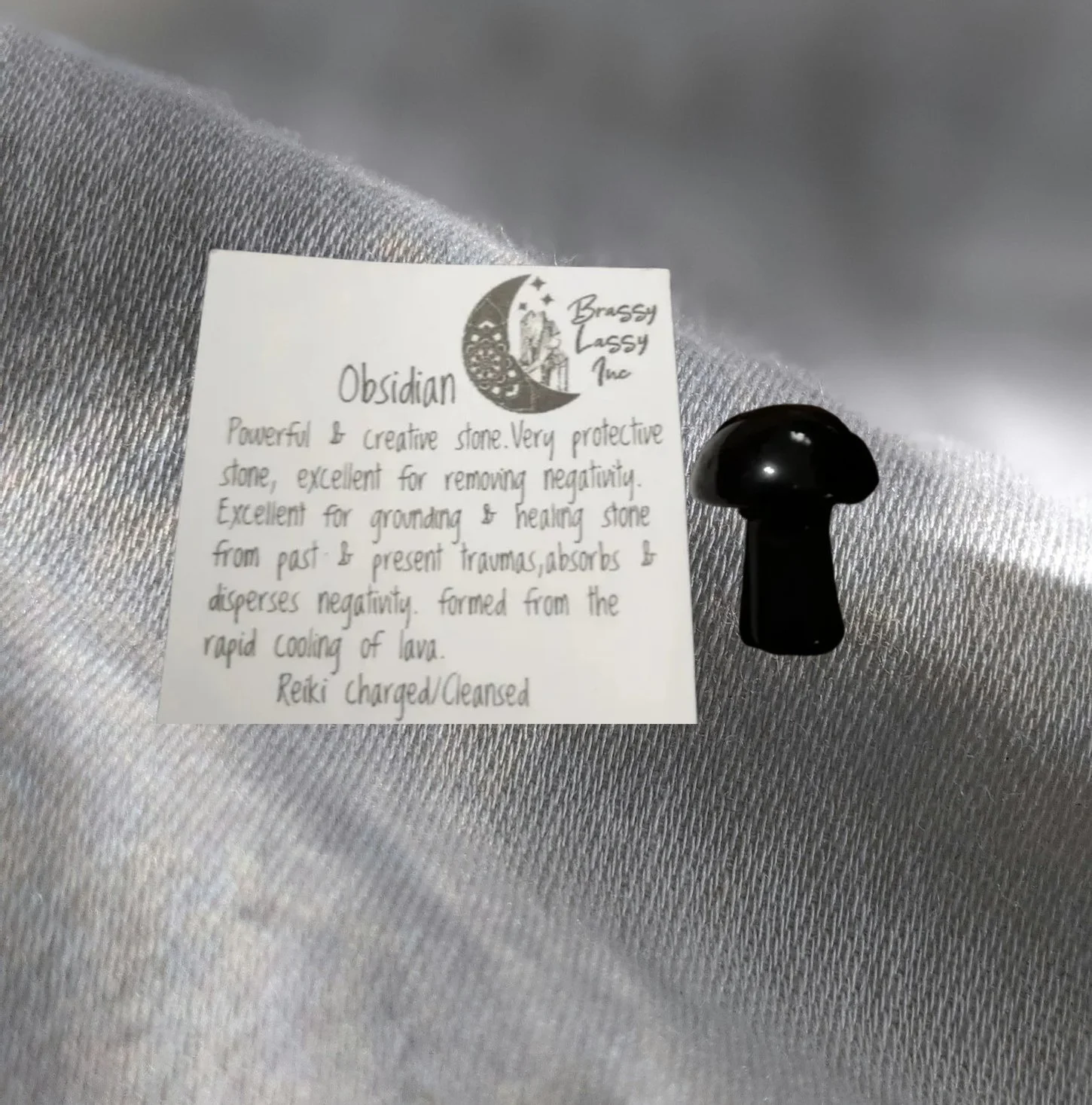 🍄🖤 Obsidian Mini Mushroom (1") 🖤🍄  🛡️🖤 Protection • Grounding • Release • Stability • Inner Strength 🔥🌍