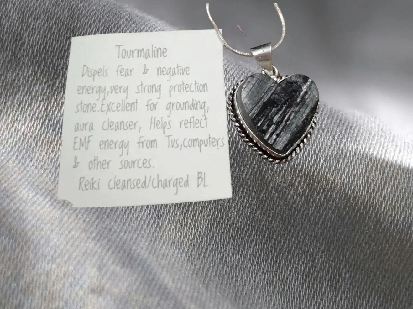 Tourmaline Heart Pendant – Positivity • Protection • Emotional Strength