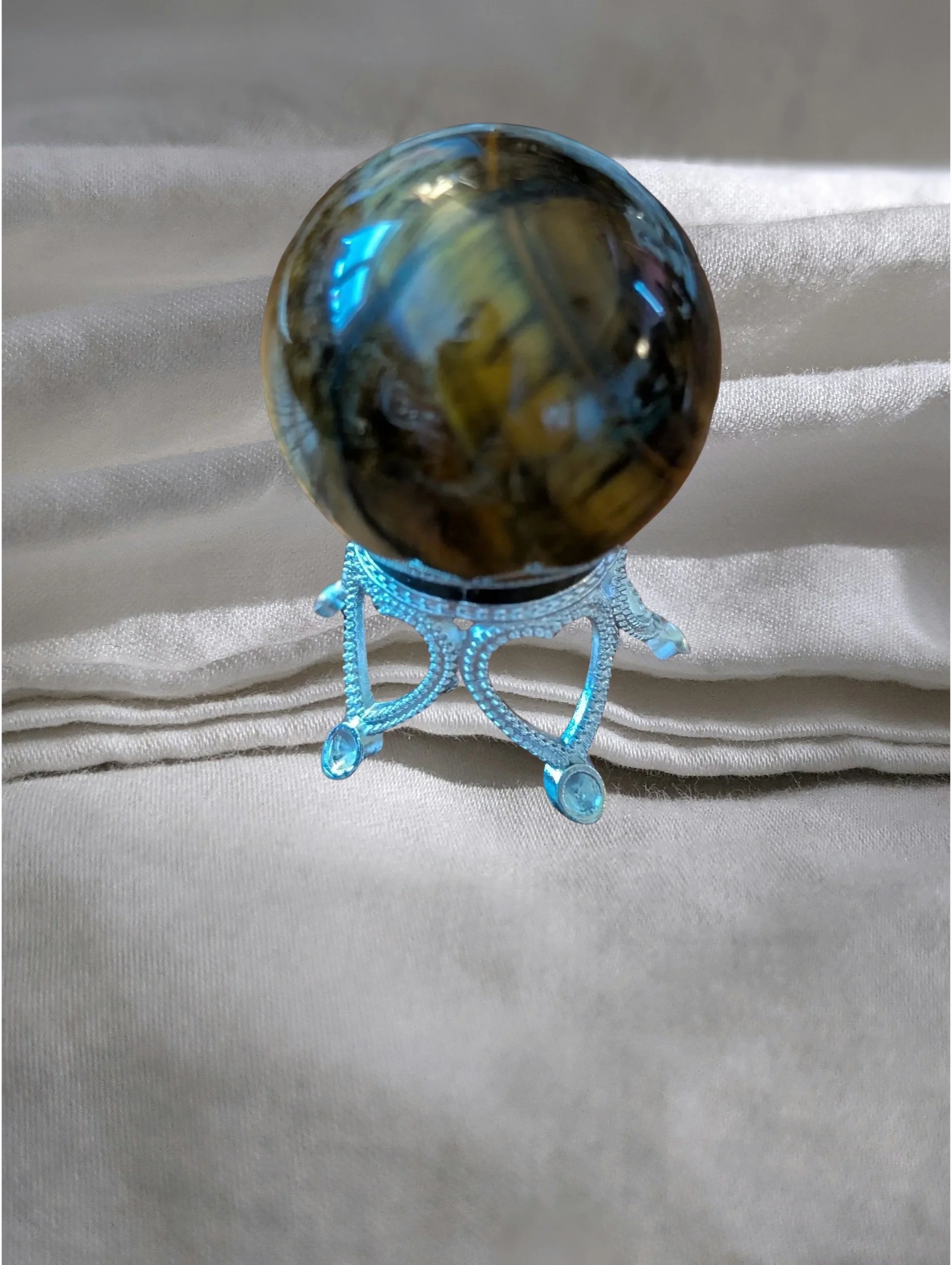 🐯 Tiger’s Eye Sphere (20mm) - Crystal for Courage & Grounding