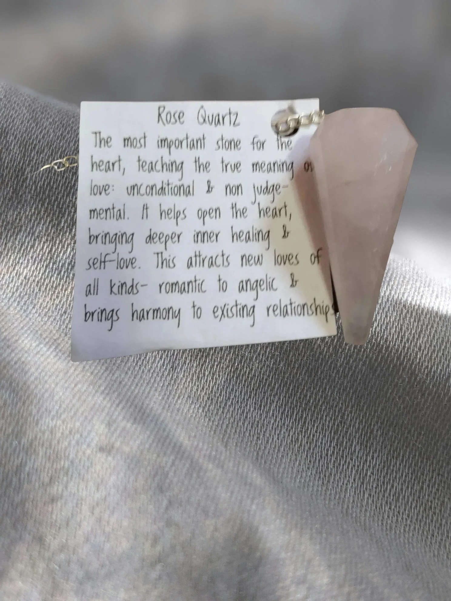 🌸✨ Rose Quartz Pendulum – Reiki‑Charged for Love & Serenity ✨🌸