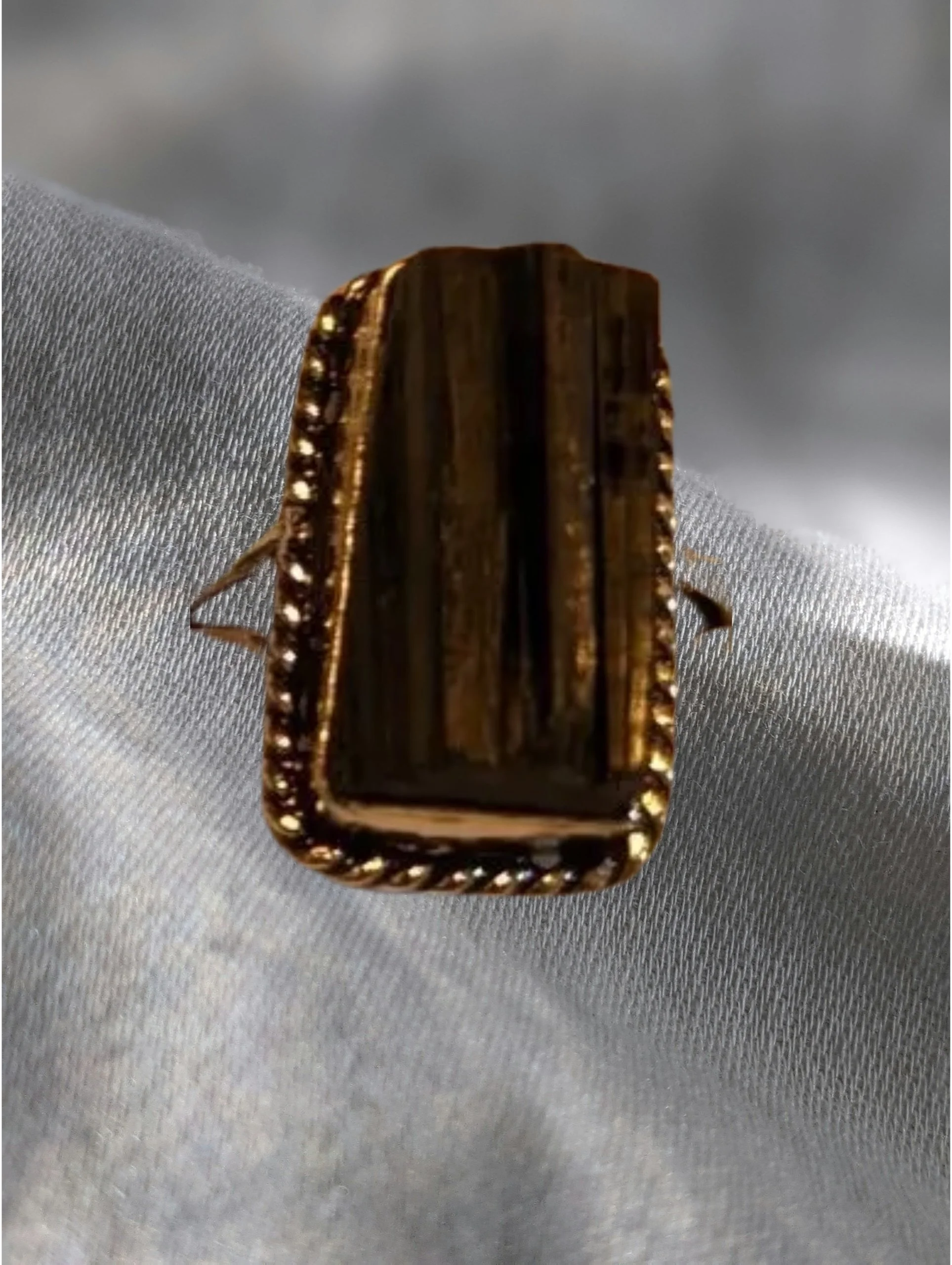 🖤✨ Raw Tourmaline Rectangular Cut Sterling Silver Ring – Size 6 ✨🖤  Protection • Grounding • Transmutation • Energetic Clarity