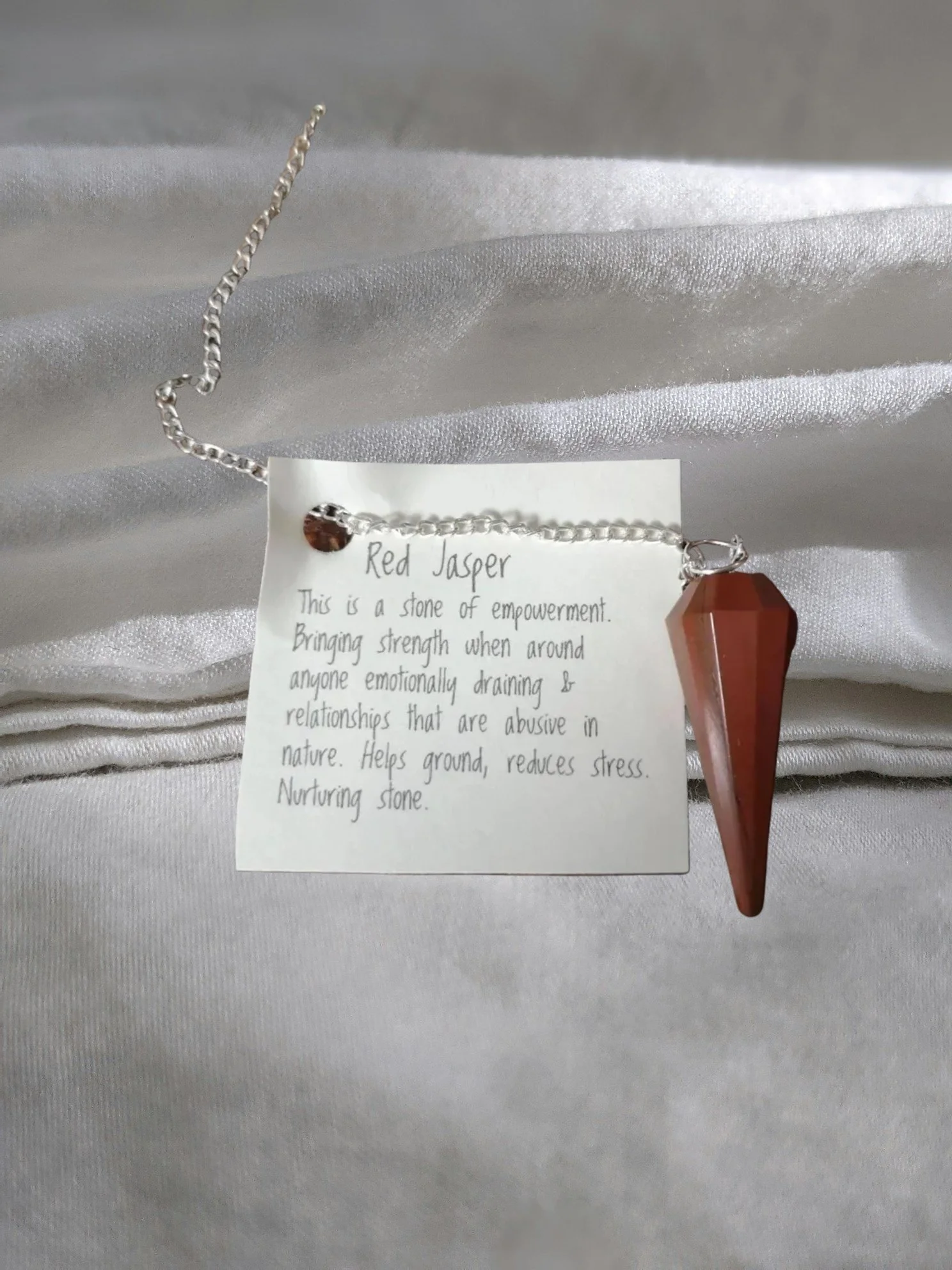 ❤️🌋 Red Jasper Pendulum – Reiki‑Charged for Grounding & Vitality 🌋❤️
