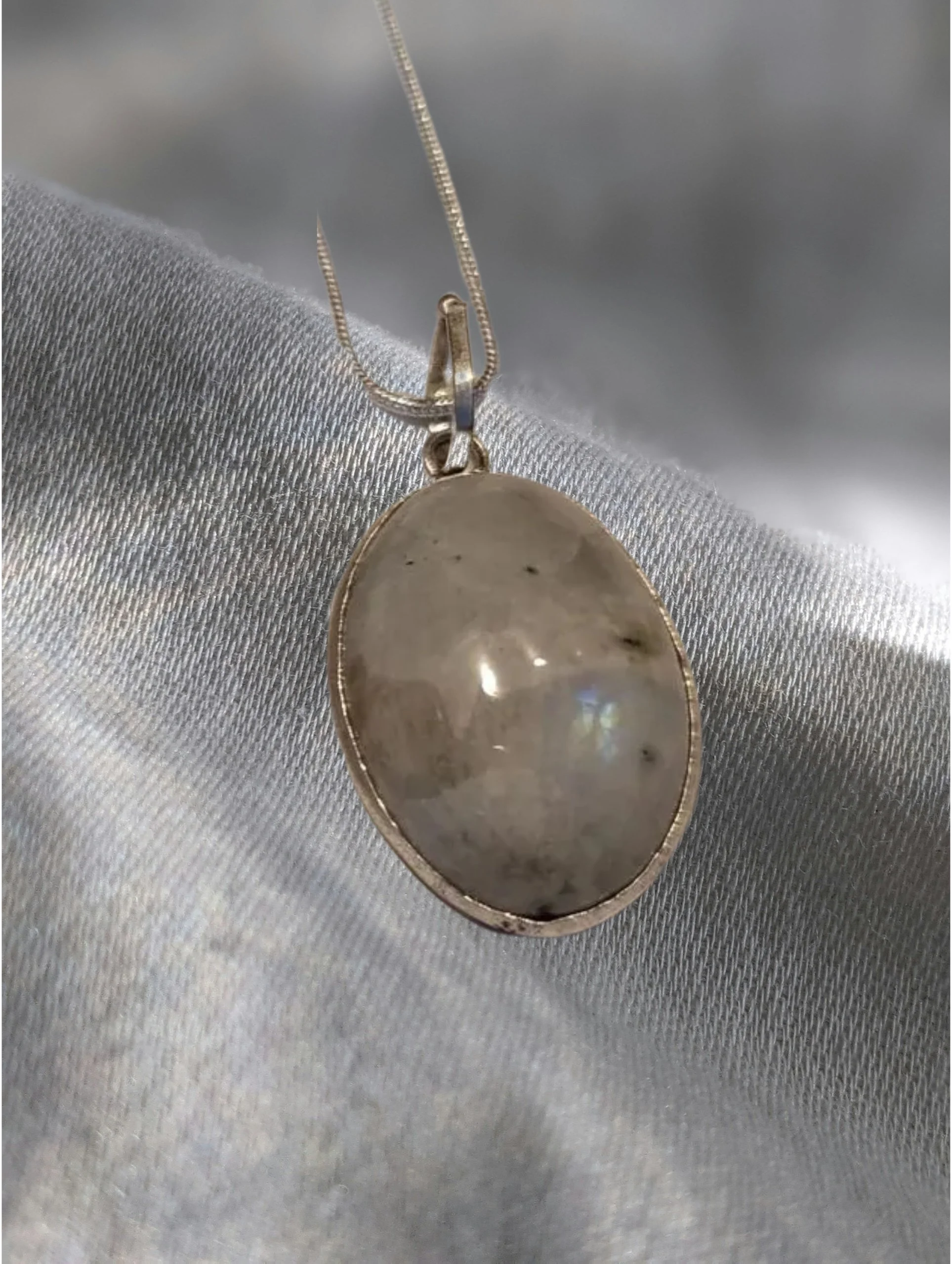 🌙✨ Moonstone Oval Pendant ✨🌙 Intuition • Nurturing • Lunar Magic
