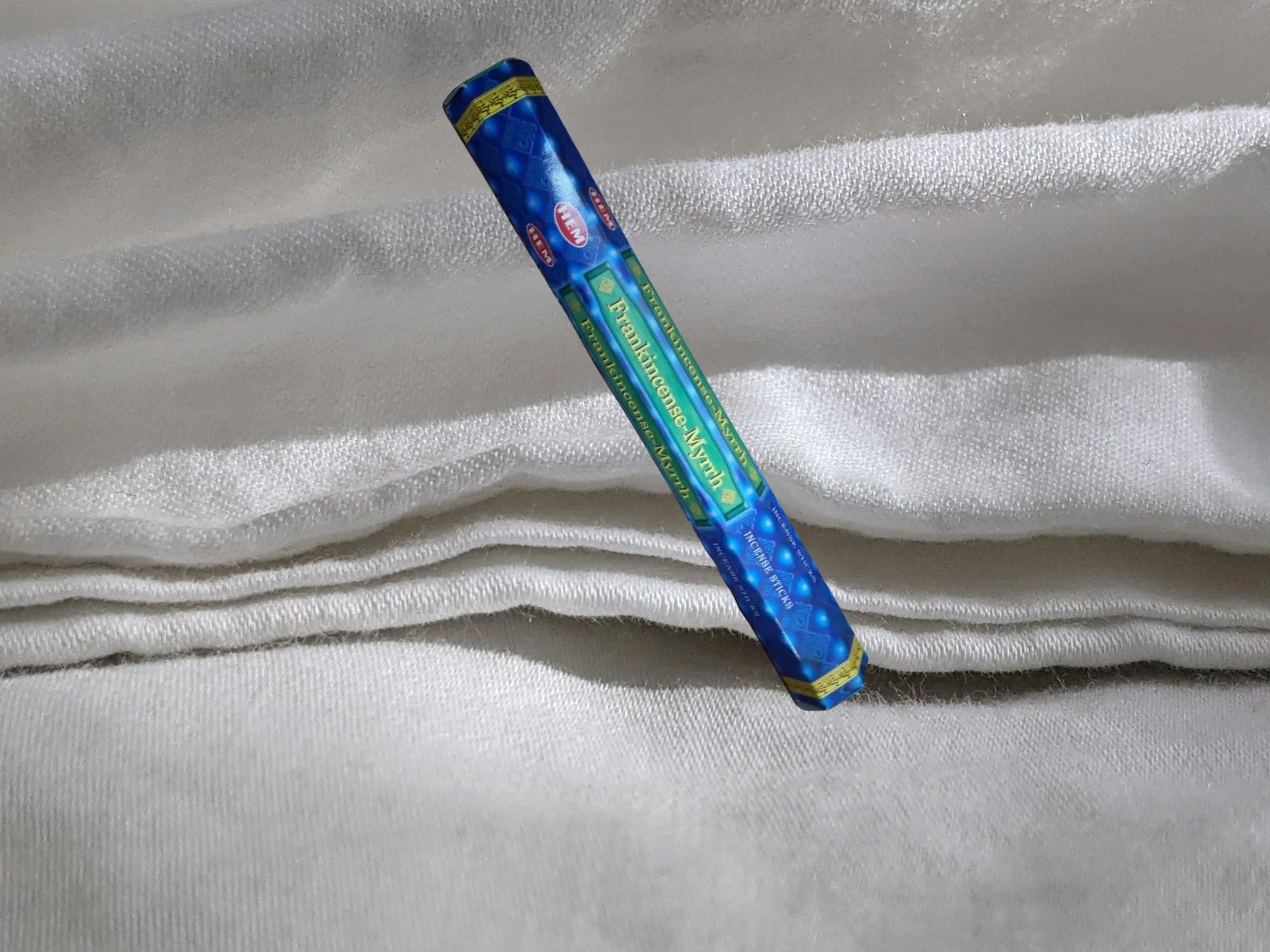 🌿✨ FRANKINCENSE & MYRRH INCENSE ✨🌿 🌳 Meditation • Purification • Divine Connection 🔮