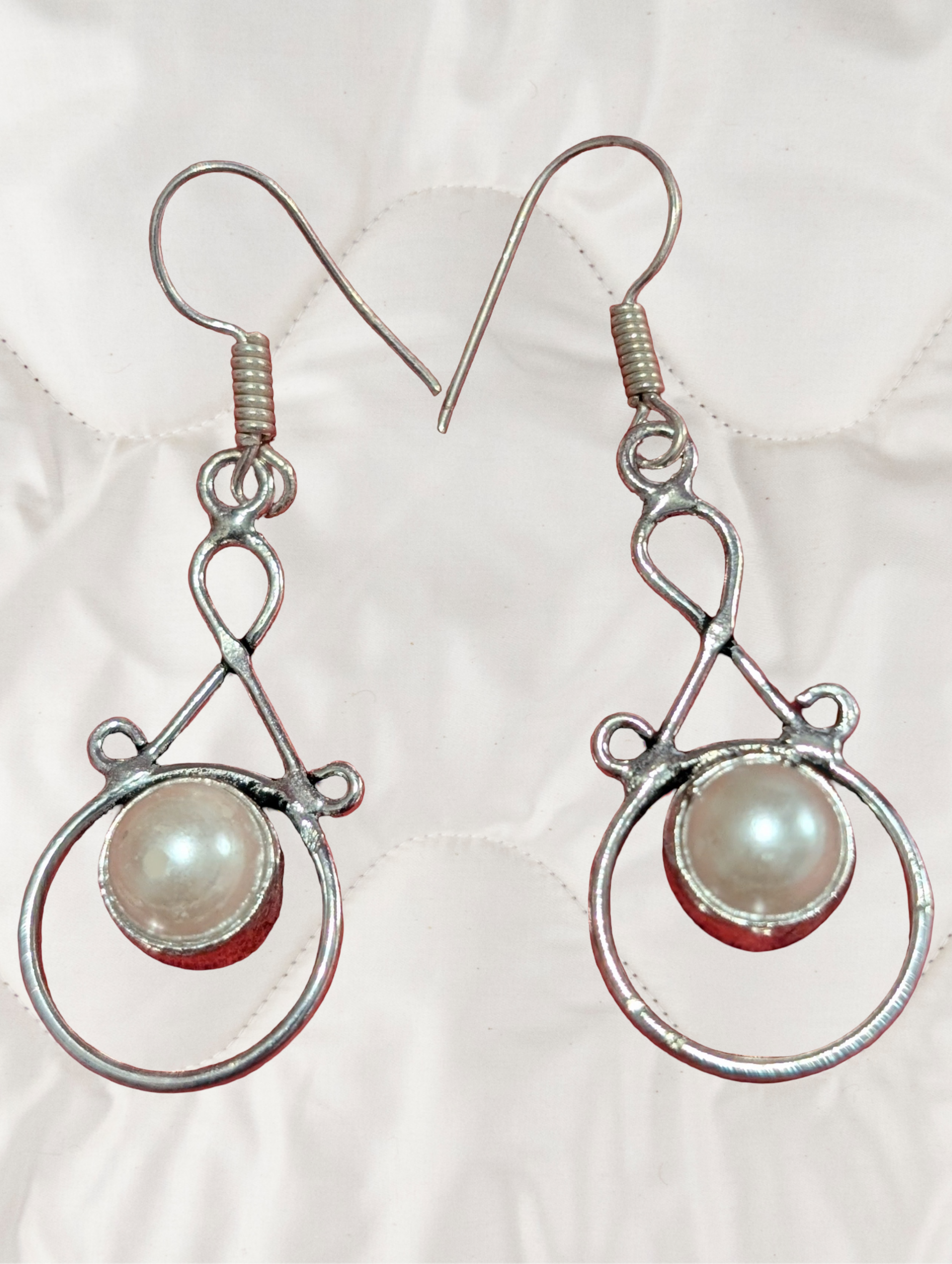 Moon Scroll Freshwater Pearl Earrings 🌙🤍