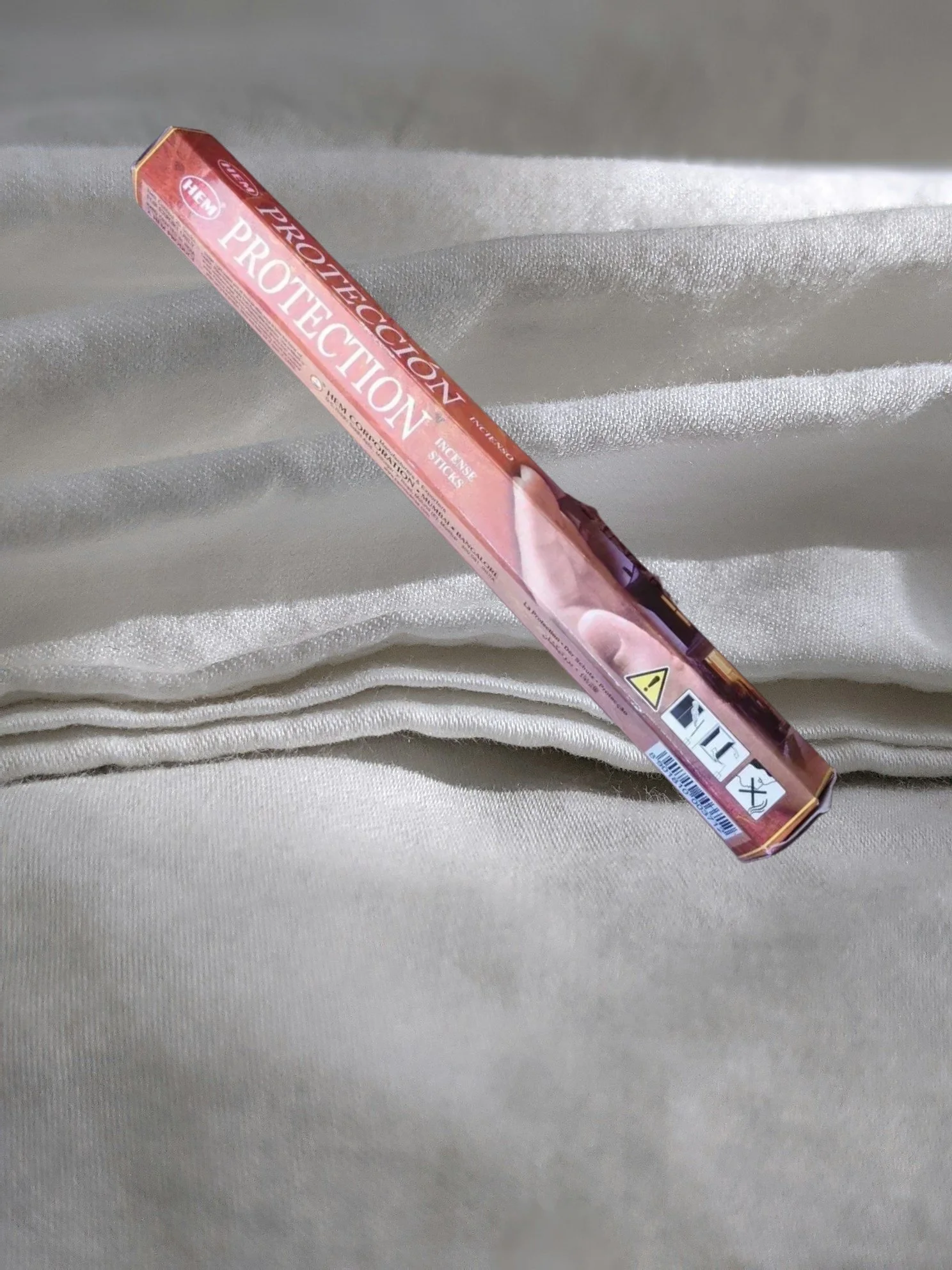 🛡️🌿 PROTECTION INCENSE STICKS 🌿🛡️ 🌙✨ Energy Shielding • Peace • Spiritual Strength ✨🌙