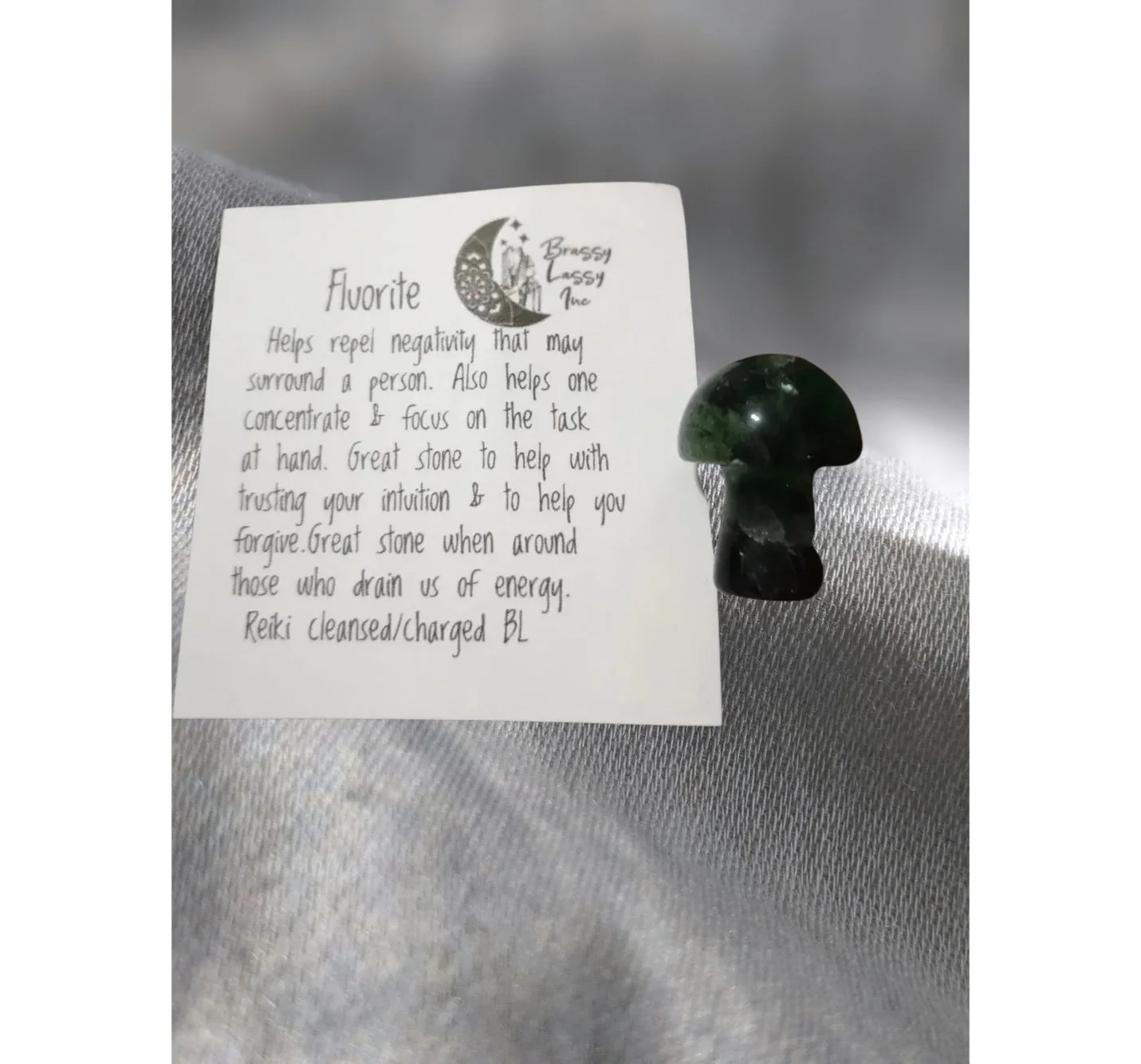 🍄 Fluorite Mini Mushroom (1")  💚 Focus • Clarity • Balance • Intuition • Mental Calm