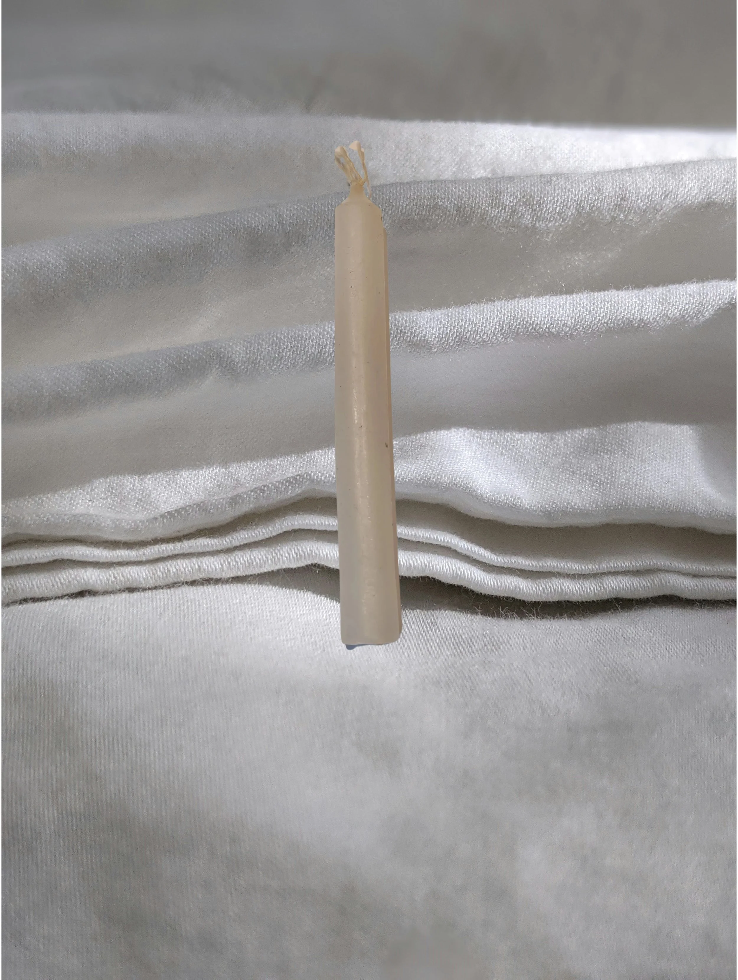 🤍✨ White Ritual Candle – Reiki Charged Flame of Peace & Purification ✨🤍