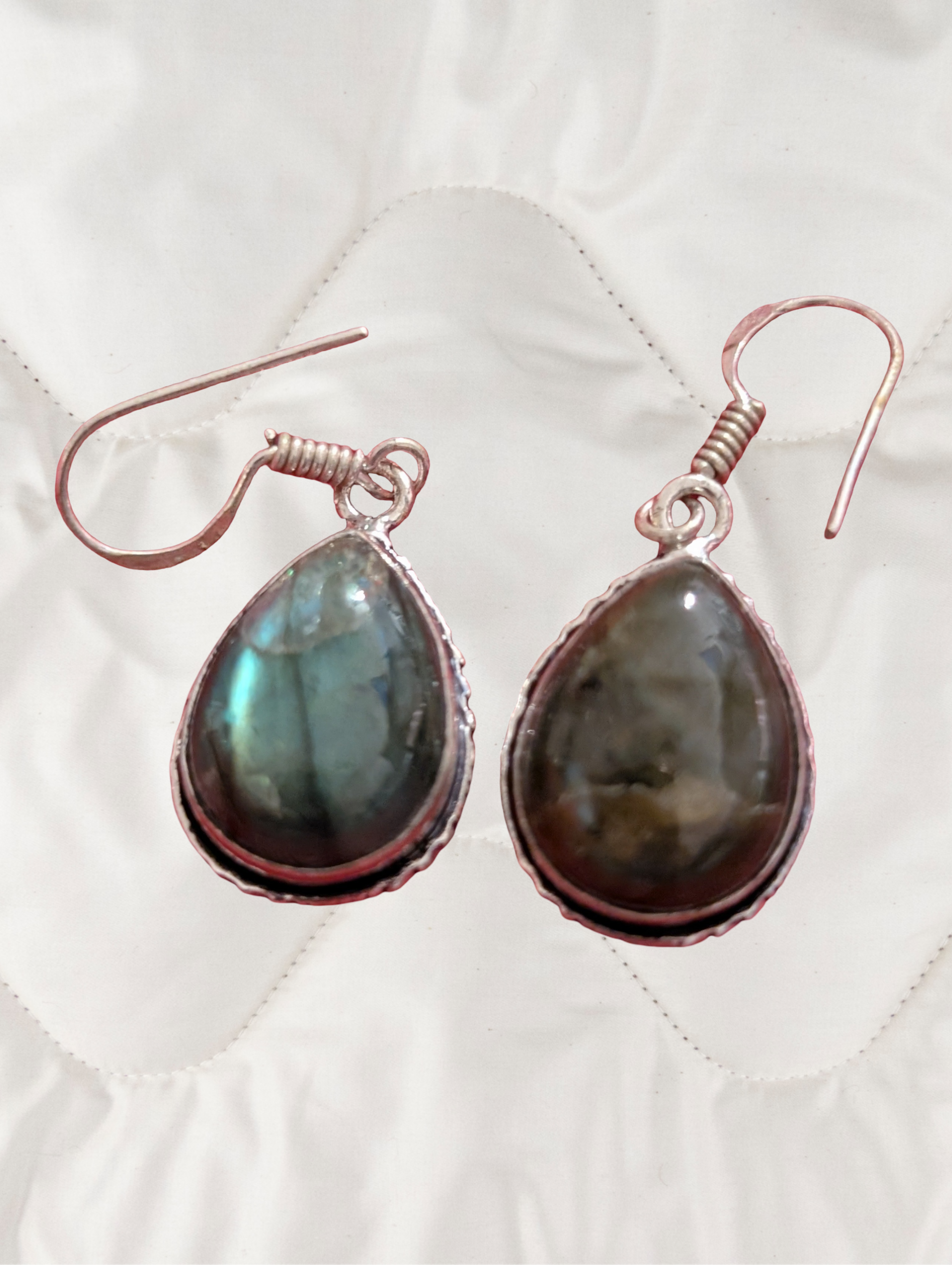 Teardrop Labradorite Silver Earrings  Sterling Silver • Labradorite • Teardrop Earrings • Gemstone Drop Earrings • Intuition • Protection ✨🔮