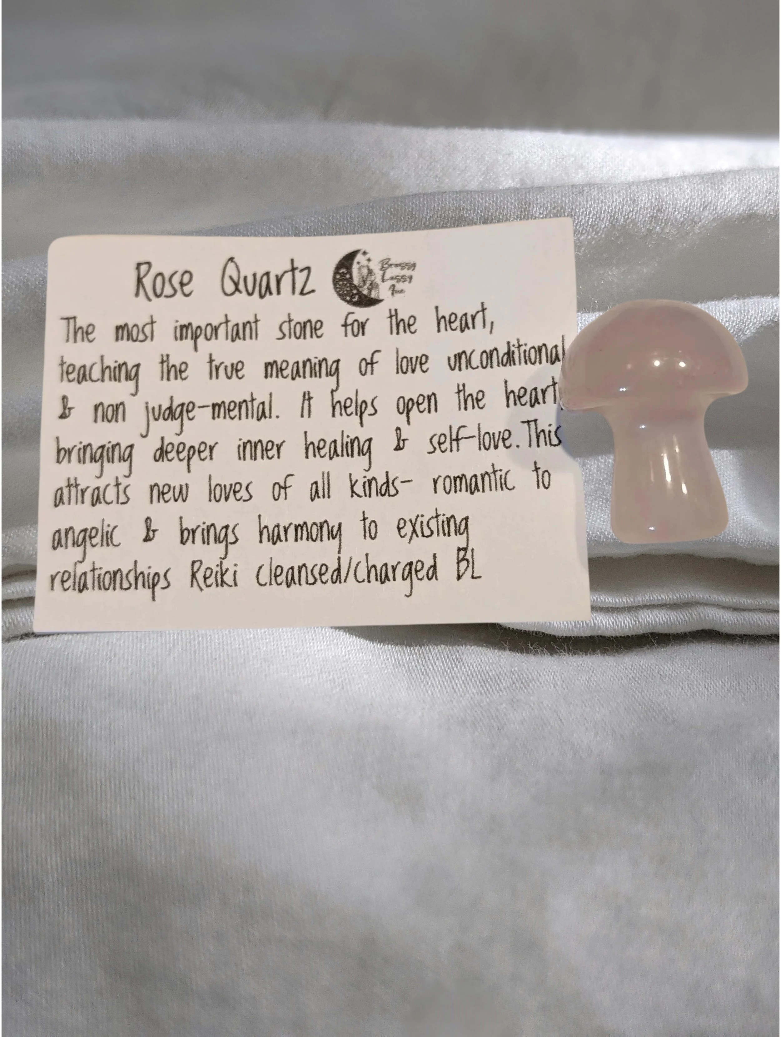 🍄💗 Rose Quartz Mini Mushroom (1") 💗🍄  💗💞 Love • Compassion • Emotional Healing • Comfort • Heart Energy ✨🌸