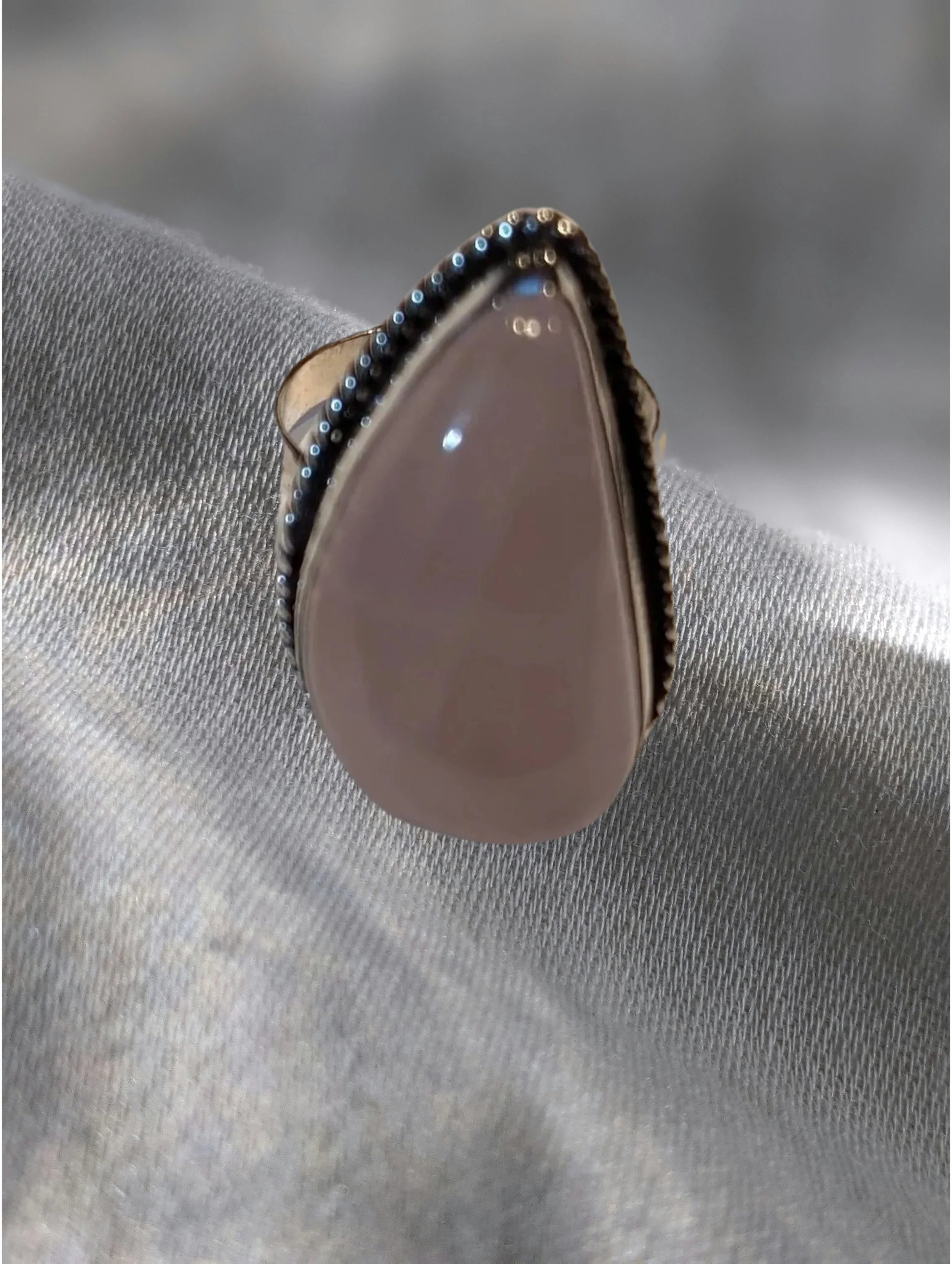 💗🌹 Rose Quartz Freeform Sterling Silver Ring – Size 7.5 Love • Self-Worth • Emotional Healing • Compassion 🌹💗