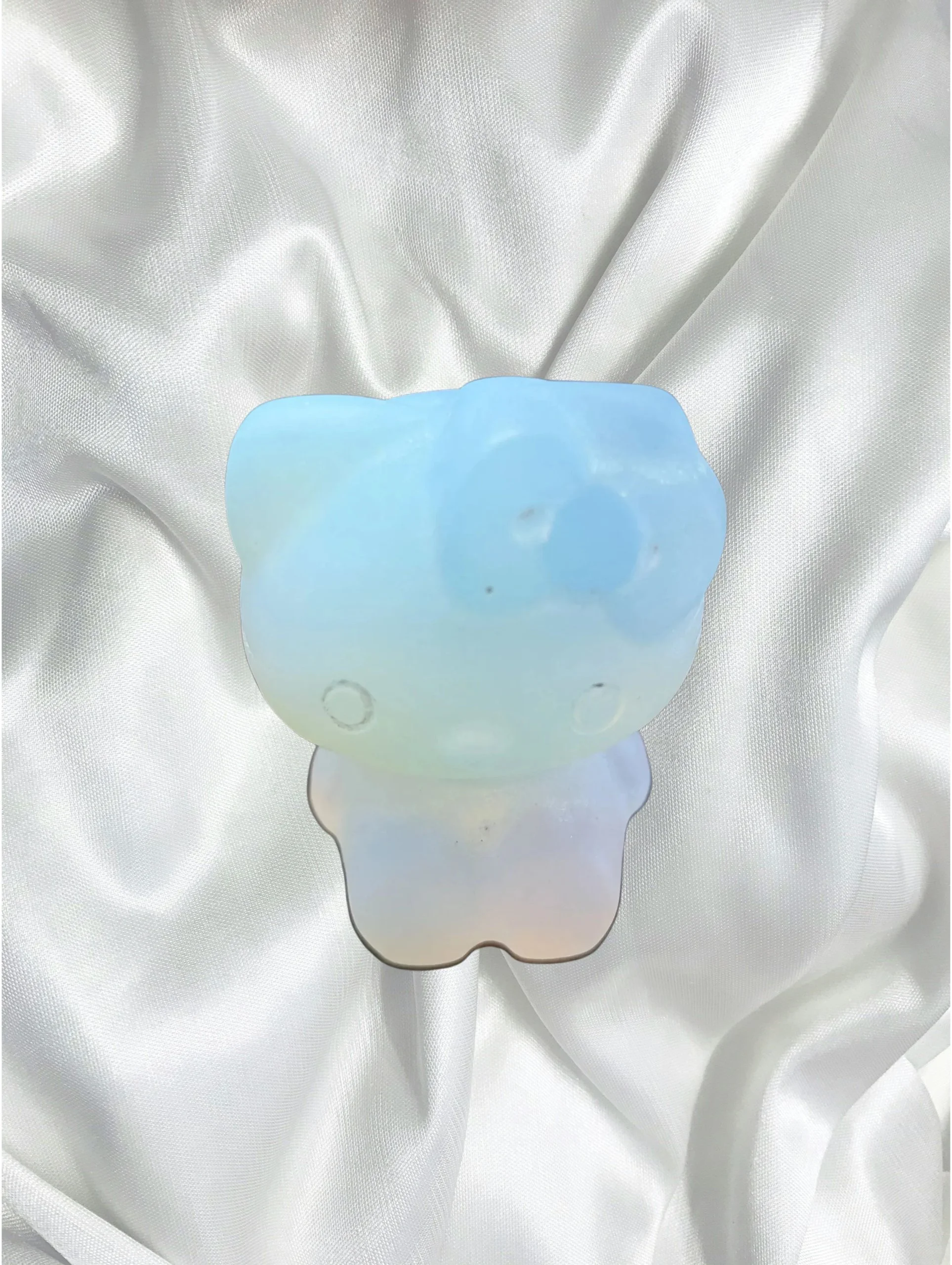 🤍 Opalite Hello Kitty Carving  Calm • Emotional Flow • Gentle Light 🌙🎀