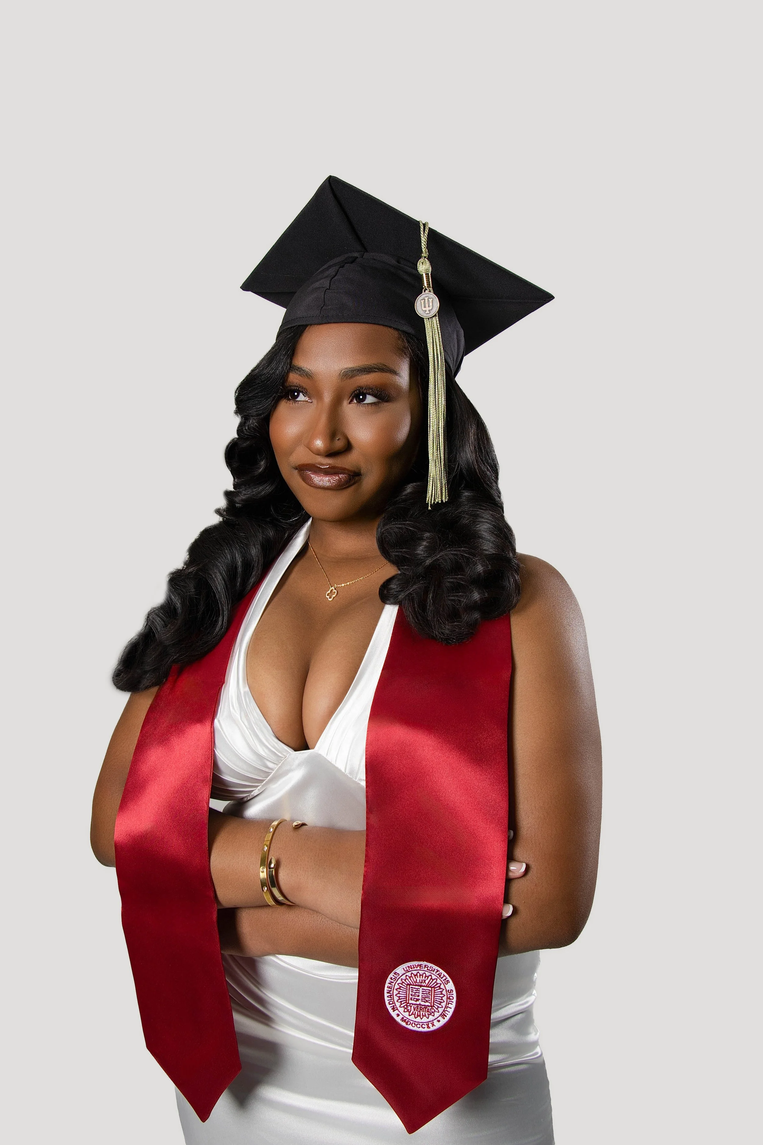 Grad Portrait--10.jpg