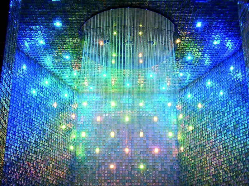 Showroom_ExperienceShower2b_LARGE-8.webp