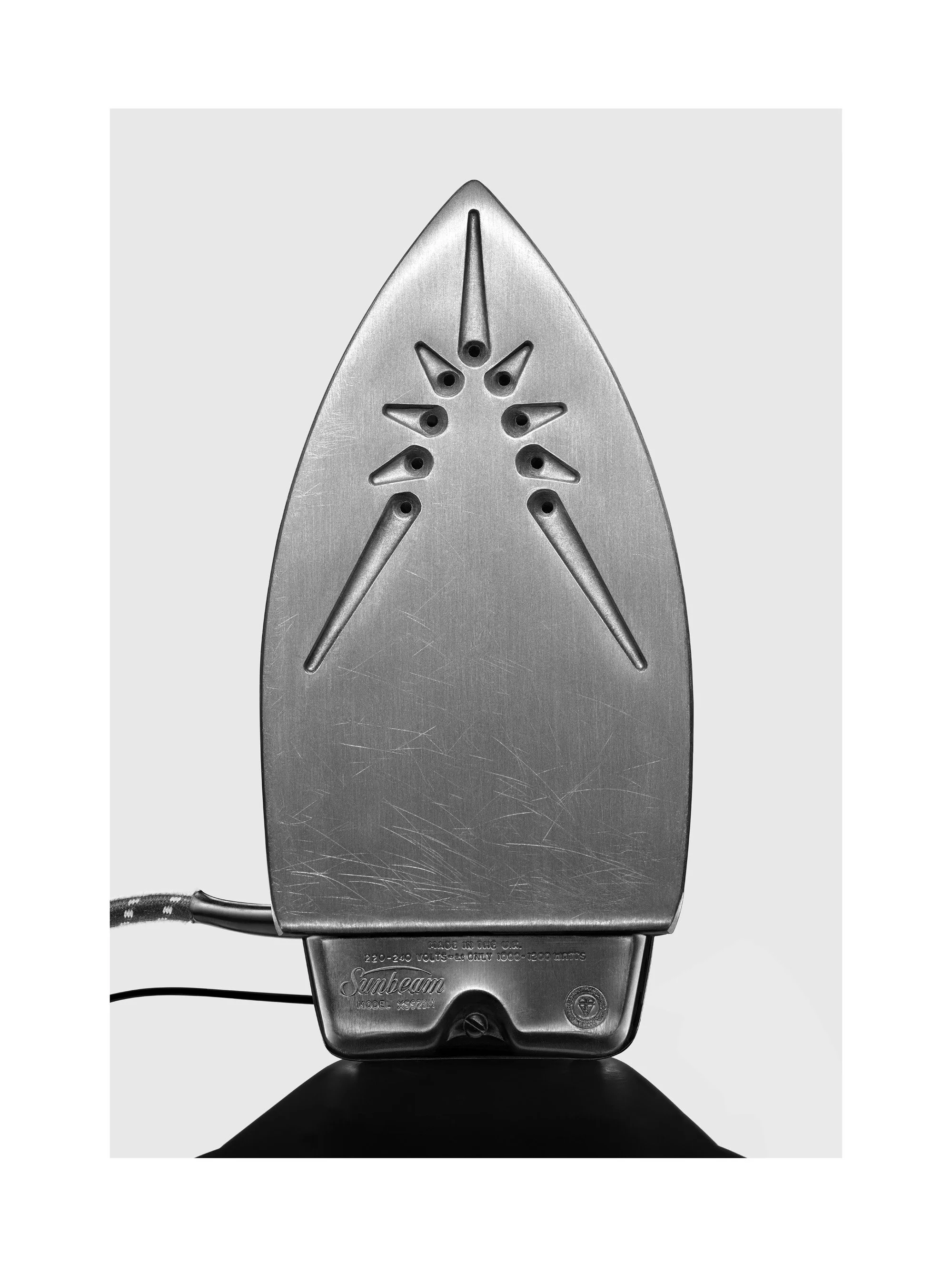 steam iron final telegraph 16 x 12.jpg