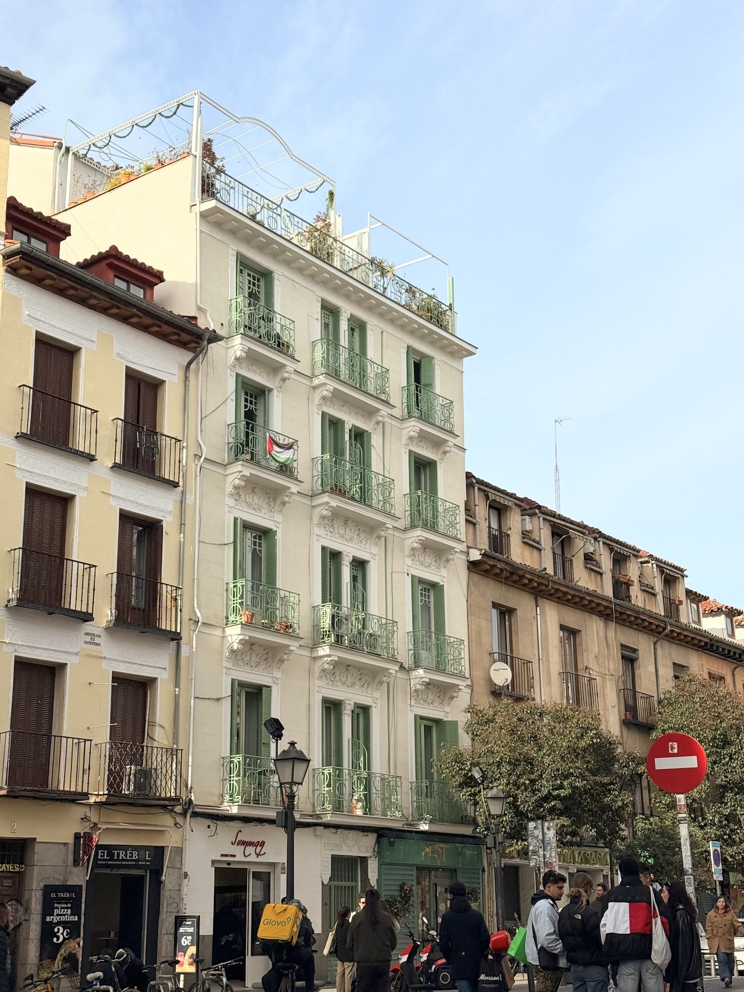 Trafalgar Madrid: A Central Chamberí Neighborhood Near Cannabis Clubs