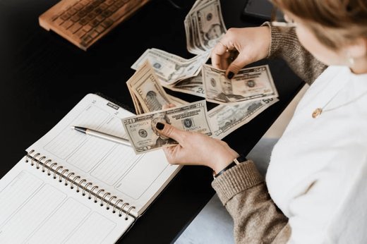 How to Spot Cash Flow Issues Faster