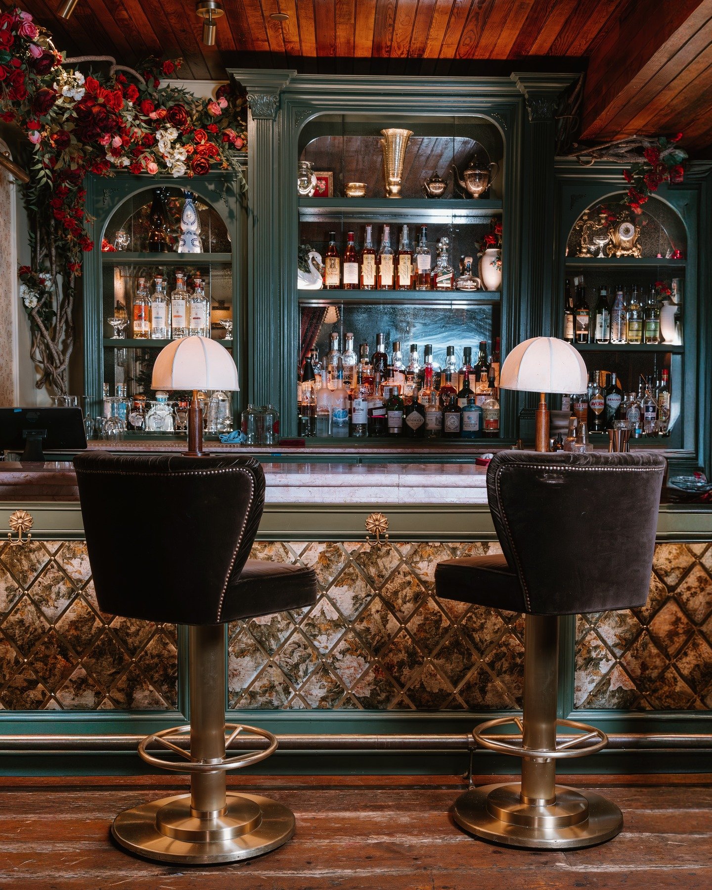 Thank you @primabos for hosting me yesterday. It was the perfect location to Ayanah &amp; Alvaros Engagement Session.