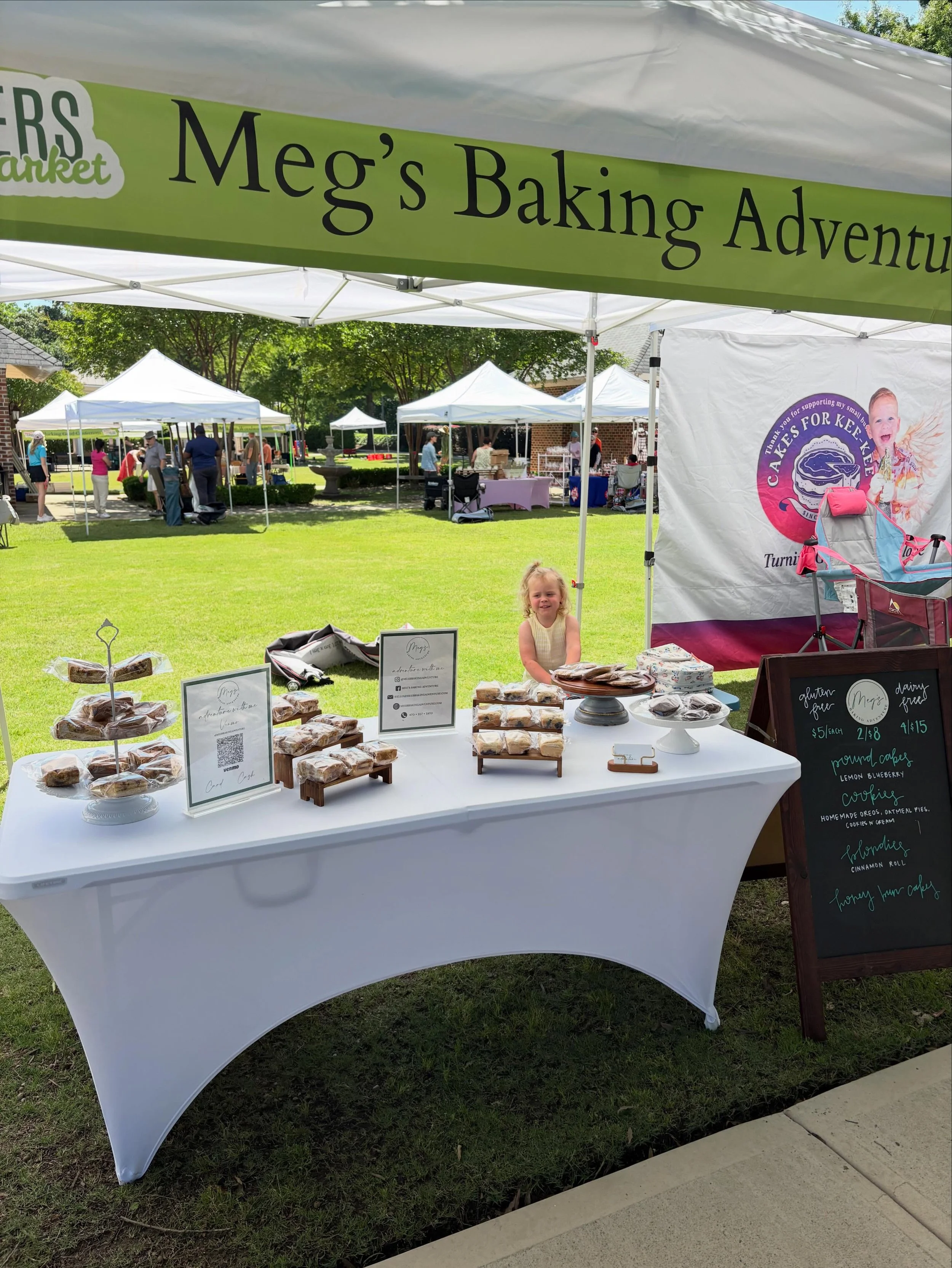 Come see me and Kate at the Clemson Farmers Market until 6:30! From oatmeal cream pies to honey bun cakes! We have all your favorite treats!