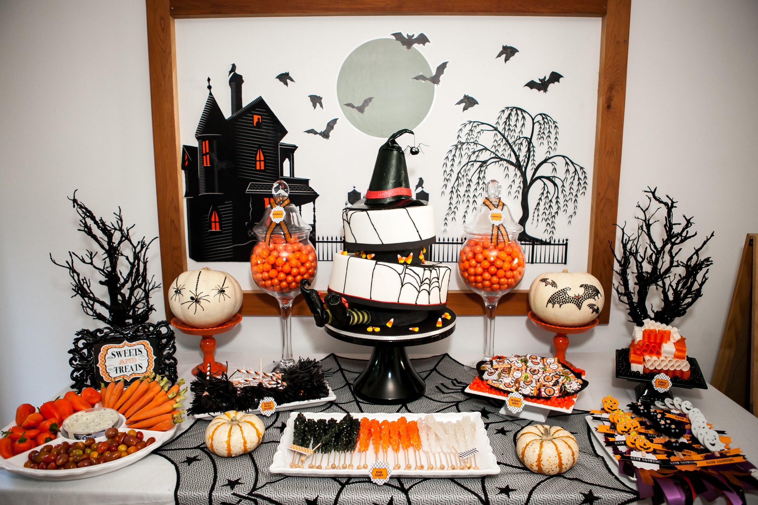 Halloween Party styled by Pigtails & Pinwheels | Portland, OR
