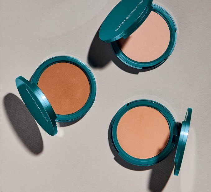 Natural Finish Pressed Foundation SPF 20